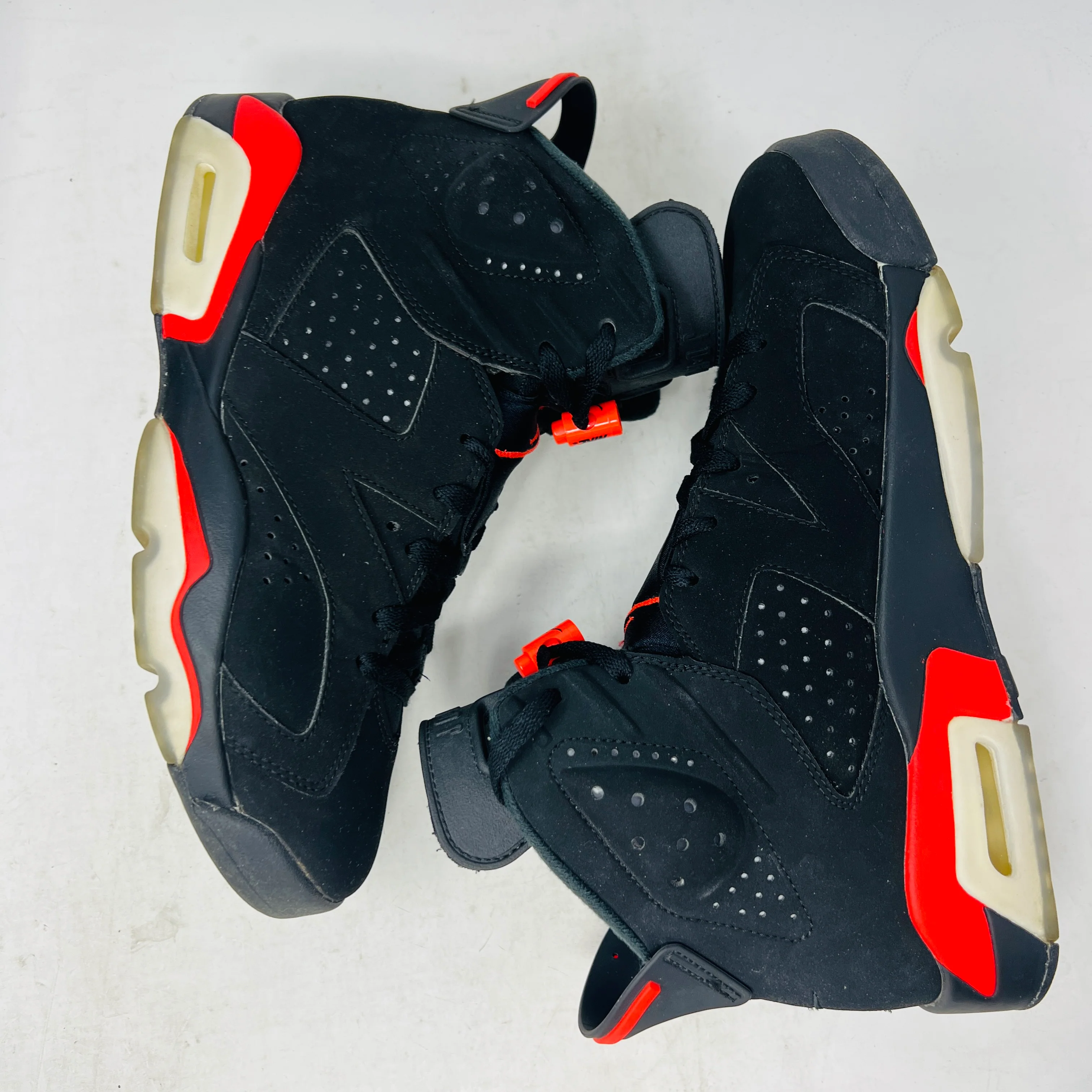Jordan 6 Retro Black Infrared (2019) - Image 3