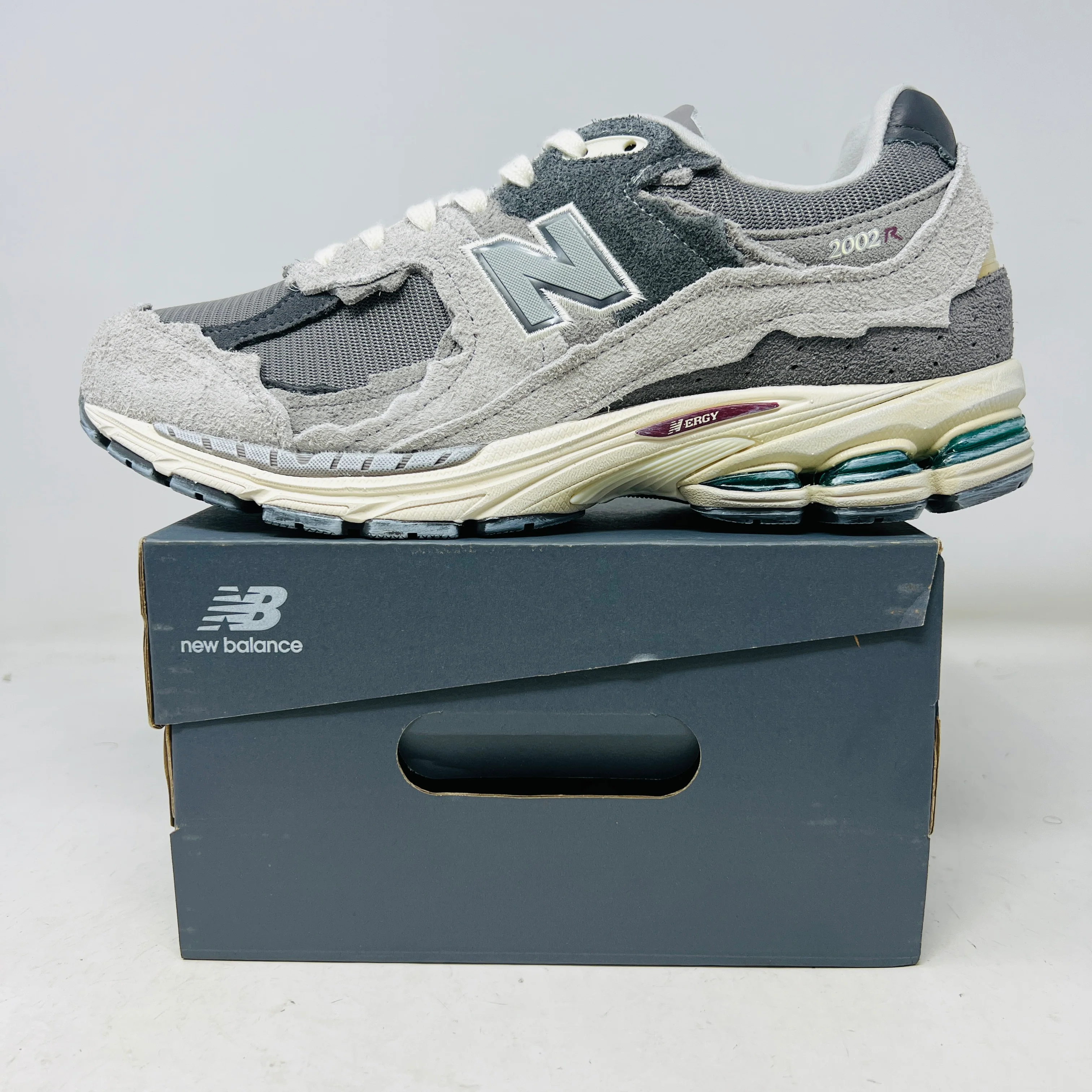 New Balance 2002R Protection Pack Rain Cloud