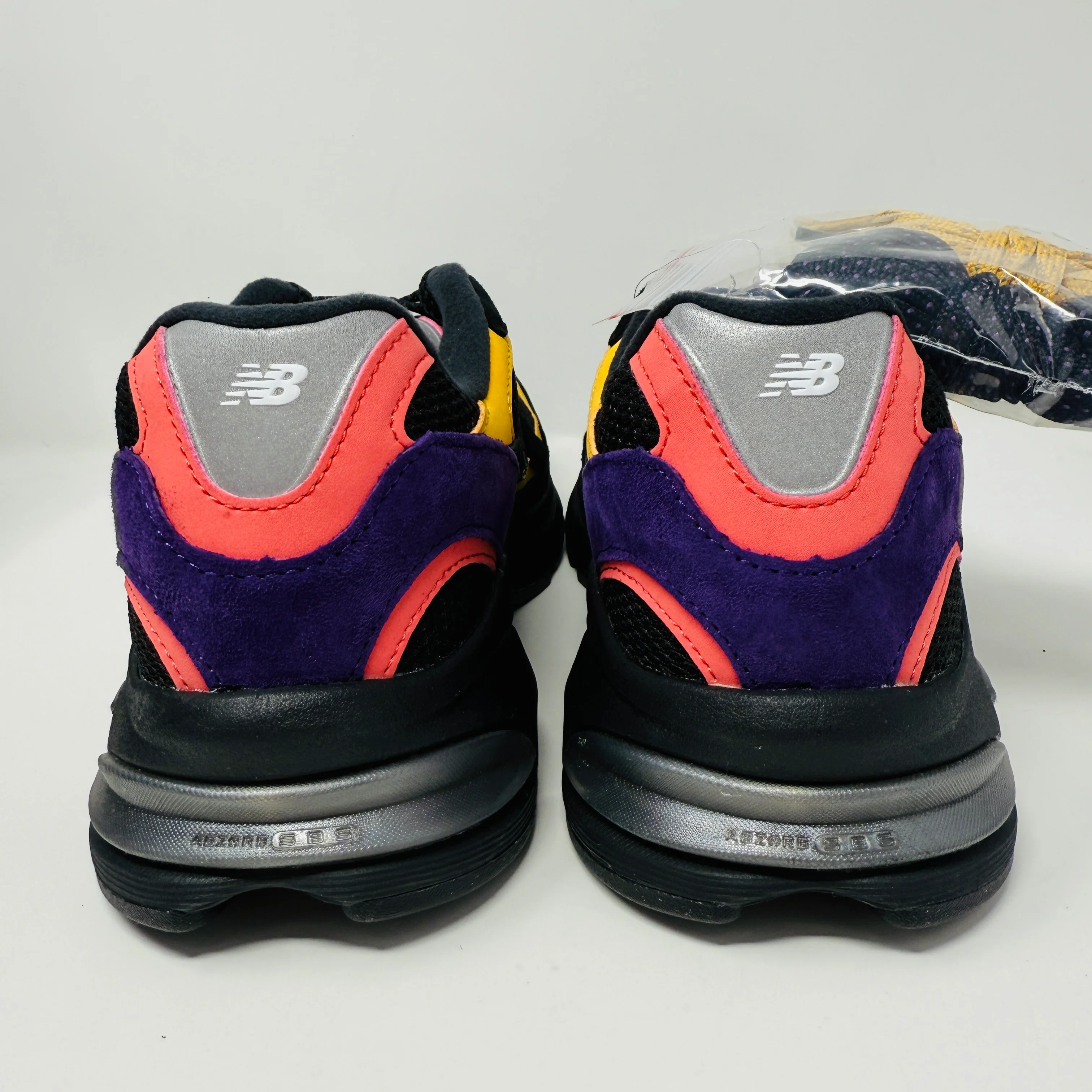 New Balance 2010 Kith Black Multi - Image 11