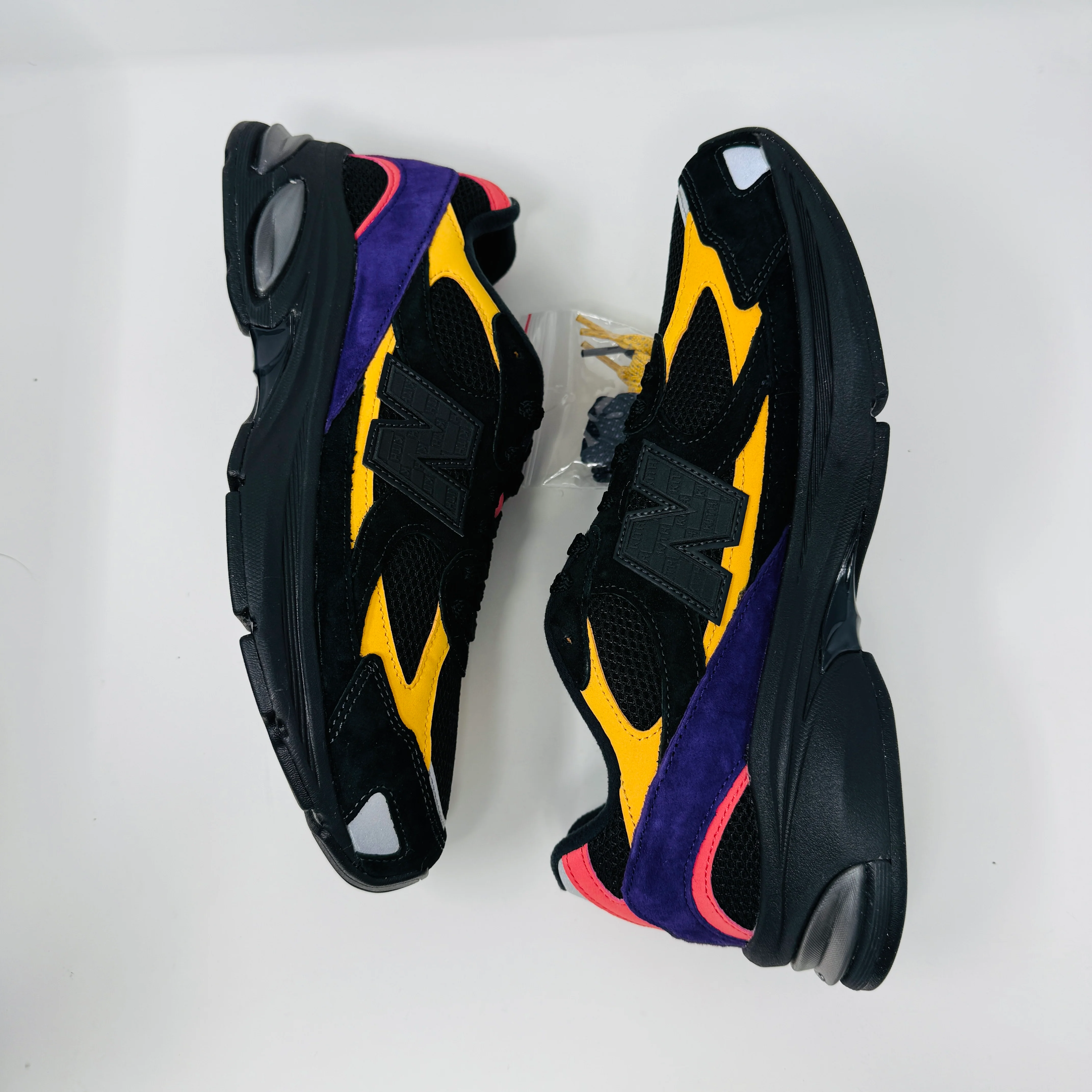 New Balance 2010 Kith Black Multi - Image 3