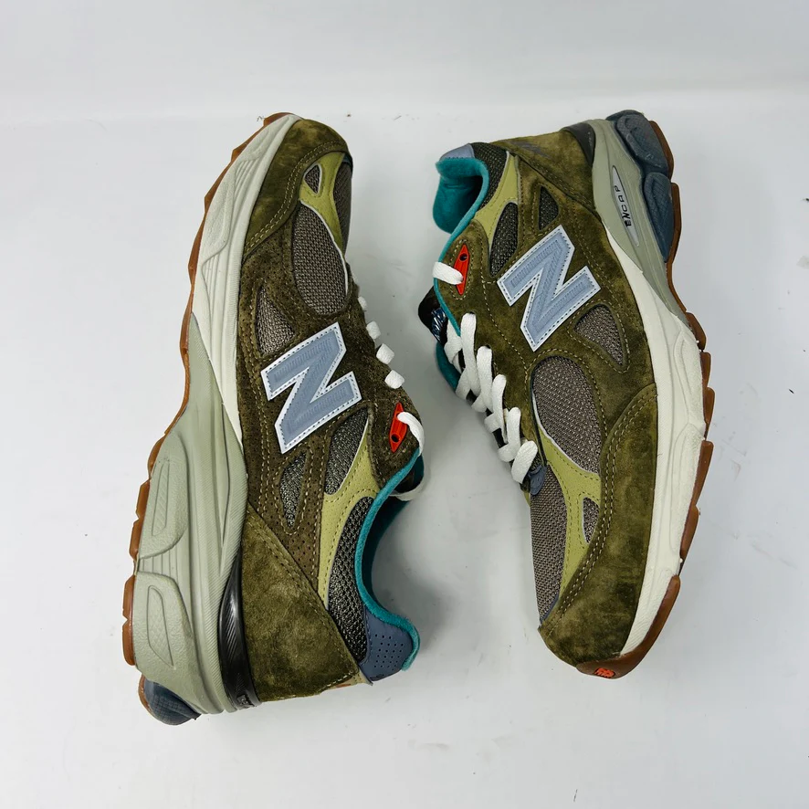 New Balance 990v3 MiUSA Bodega Here To Stay - Image 4