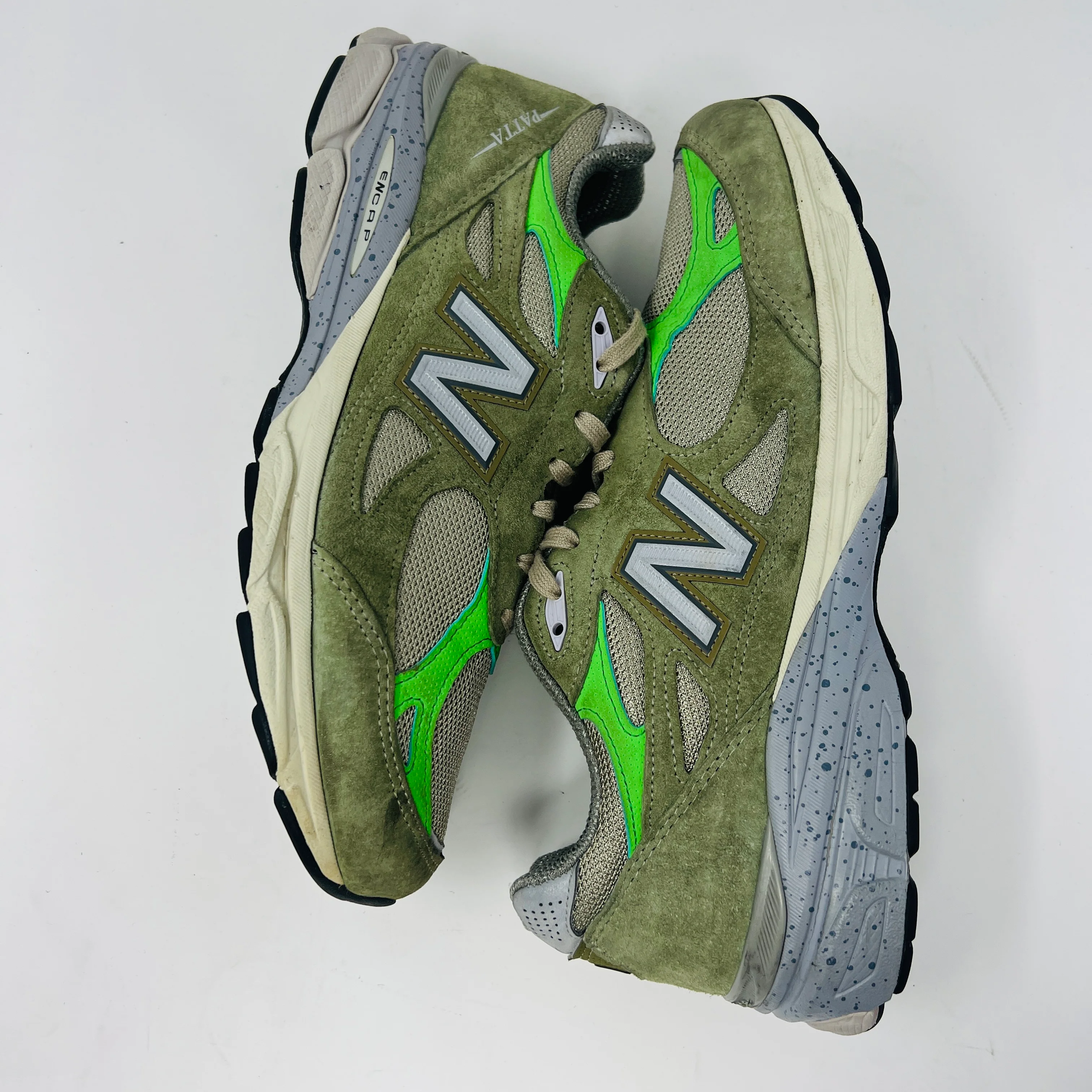 New Balance 990v3 MiUSA Patta Keep Your Family Close - Image 3
