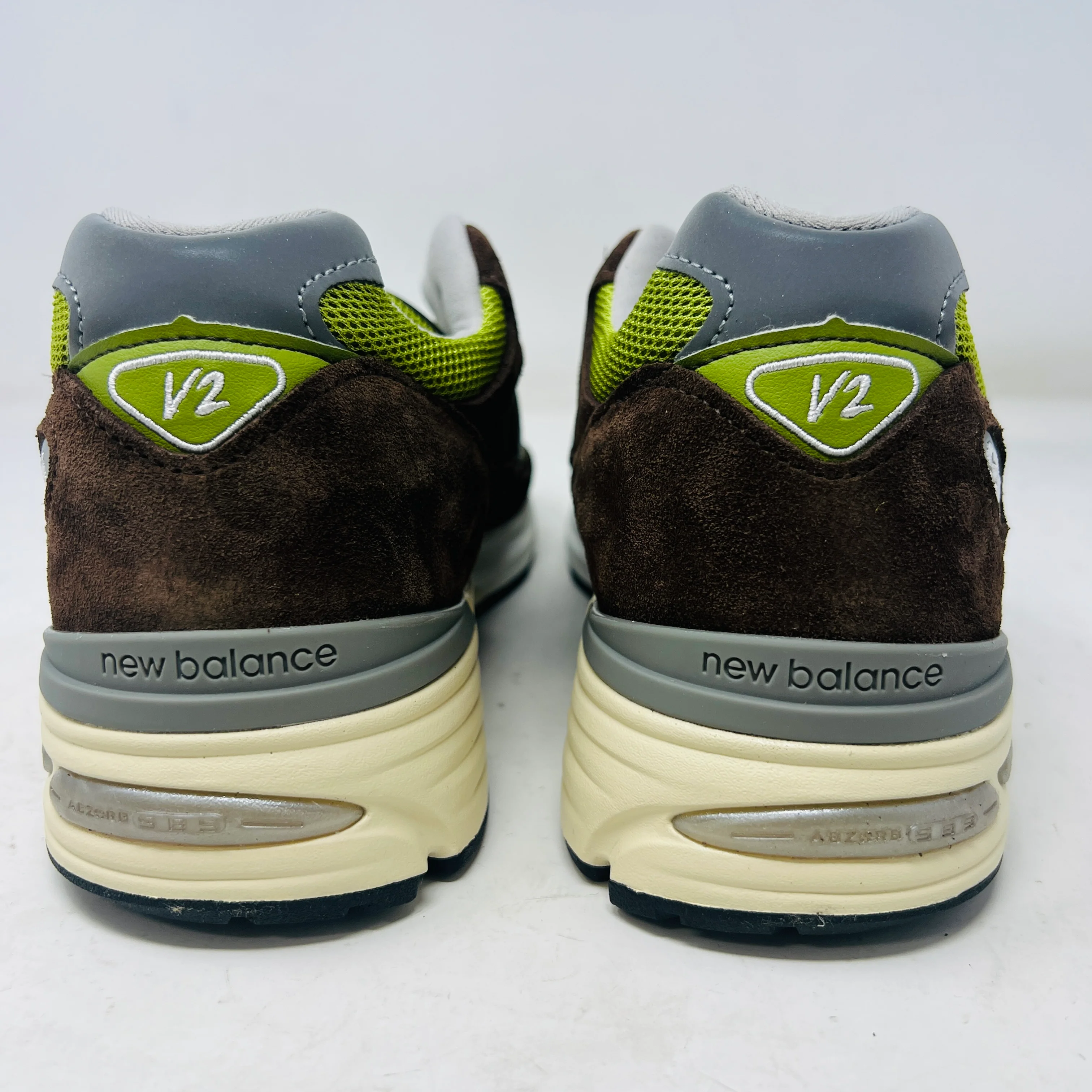 New Balance 991v2 MiUK Daniëlle Cathari x Kith Reverse Matcha - Image 5