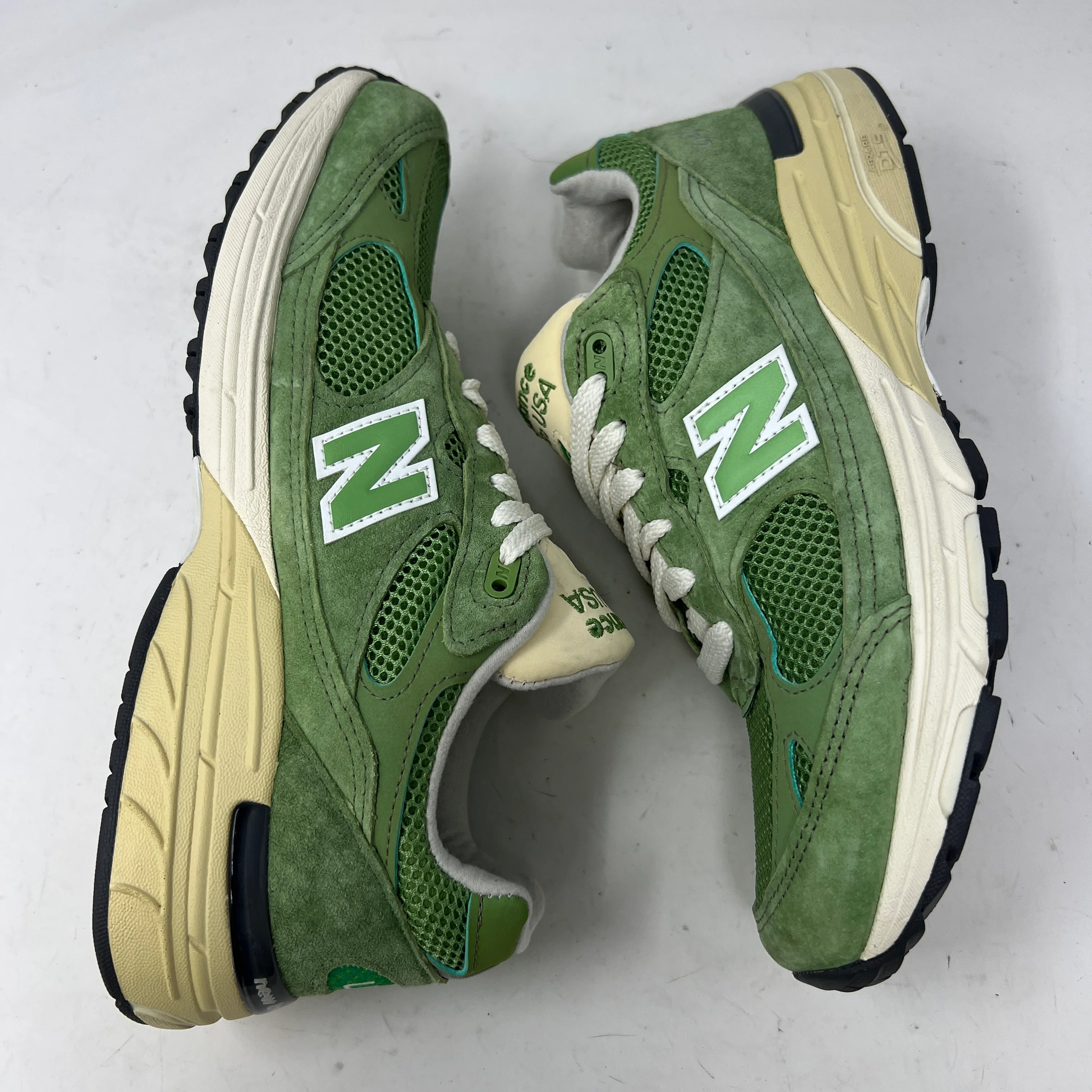 New Balance 993 MiUSA Teddy Santis Chive - Image 3