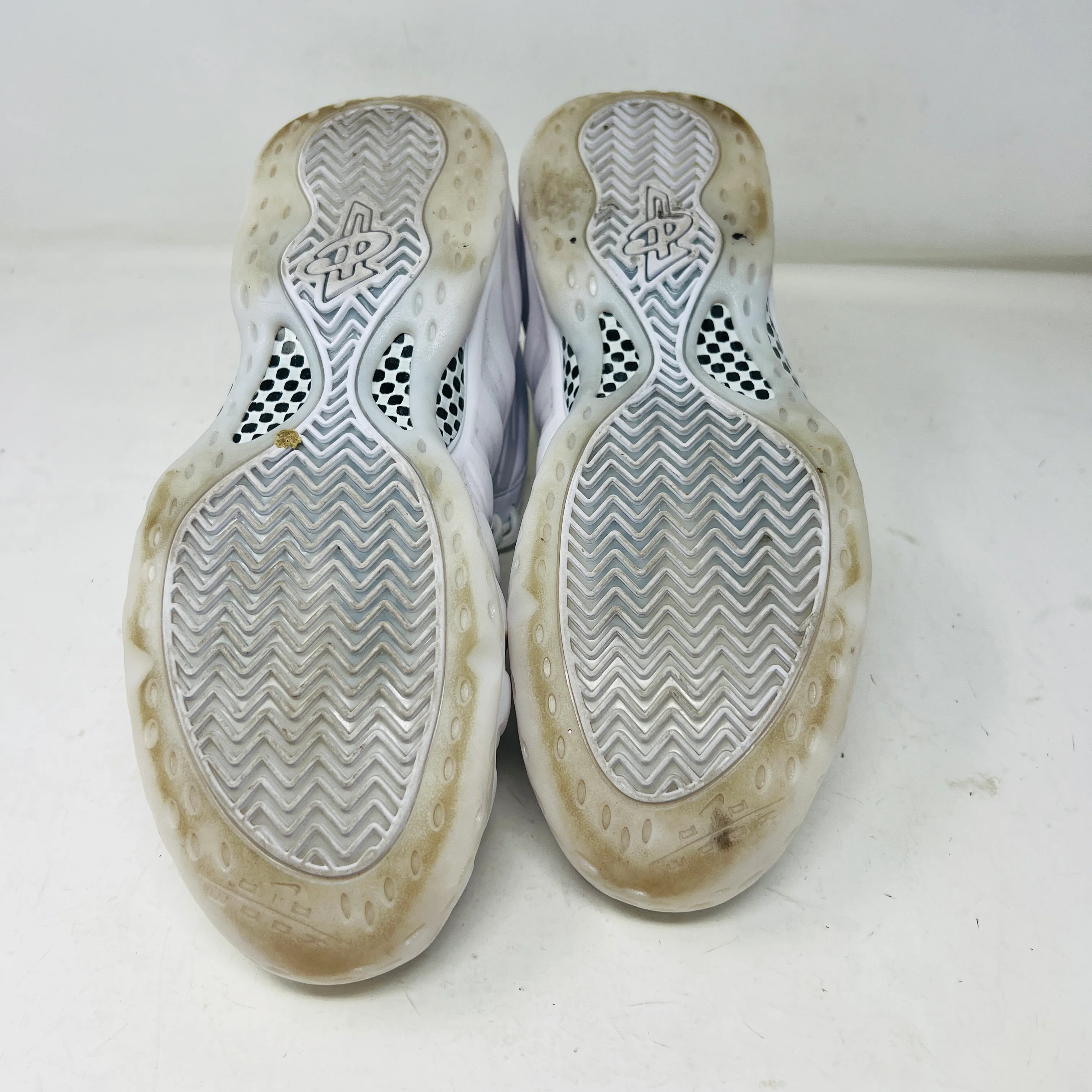 Nike Air Foamposite One Triple White - Image 6