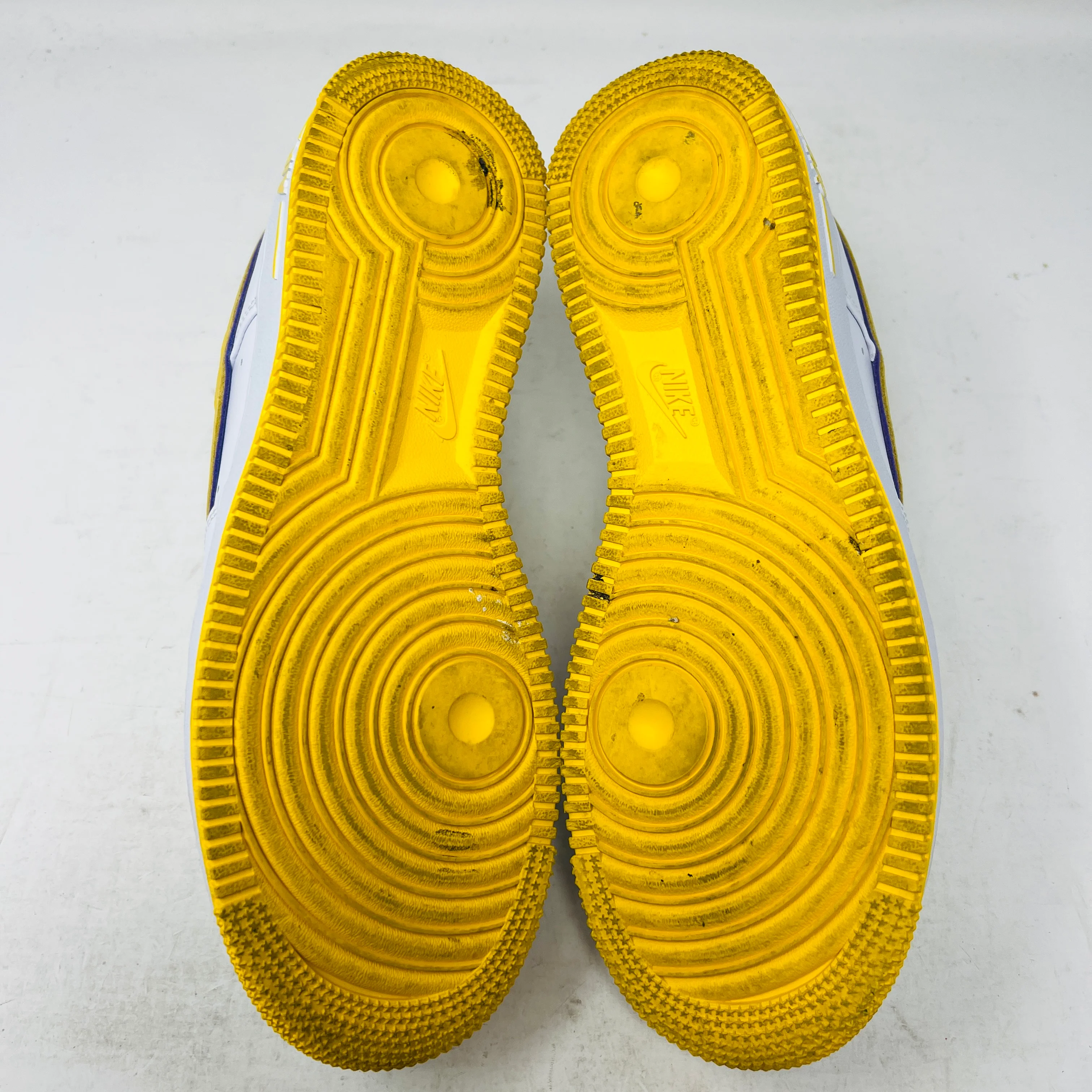 Nike Air Force 1 Low Retro QS Kobe Bryant Lakers Home - Image 6