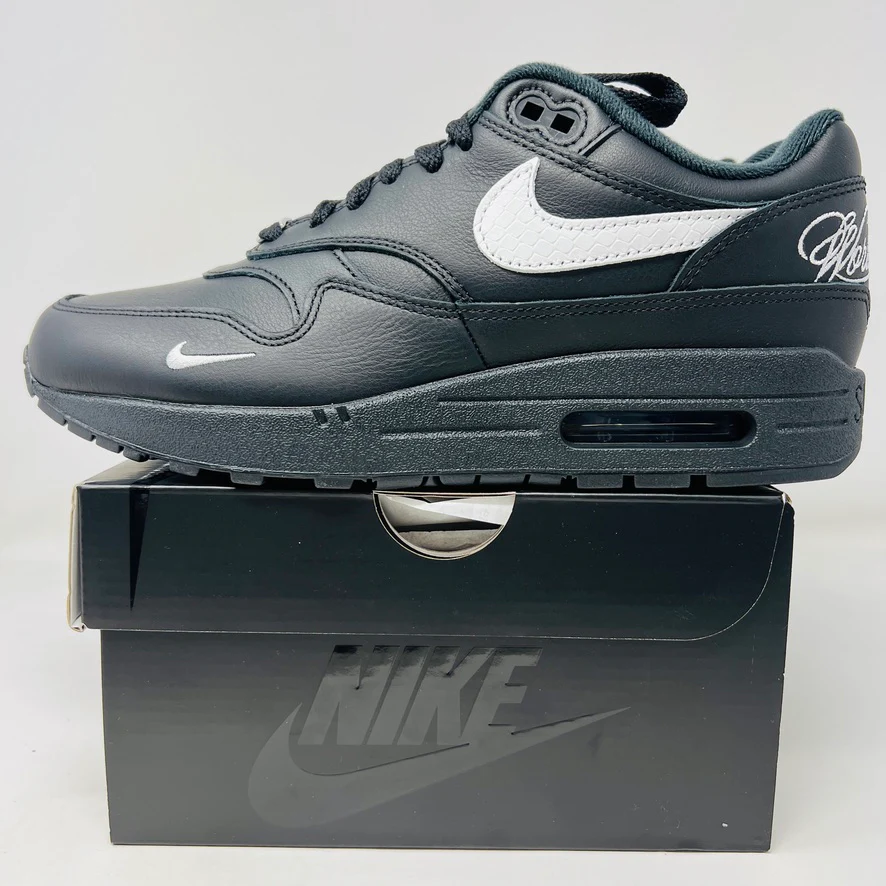 Nike Air Max 1 '87 SP Supreme Black White