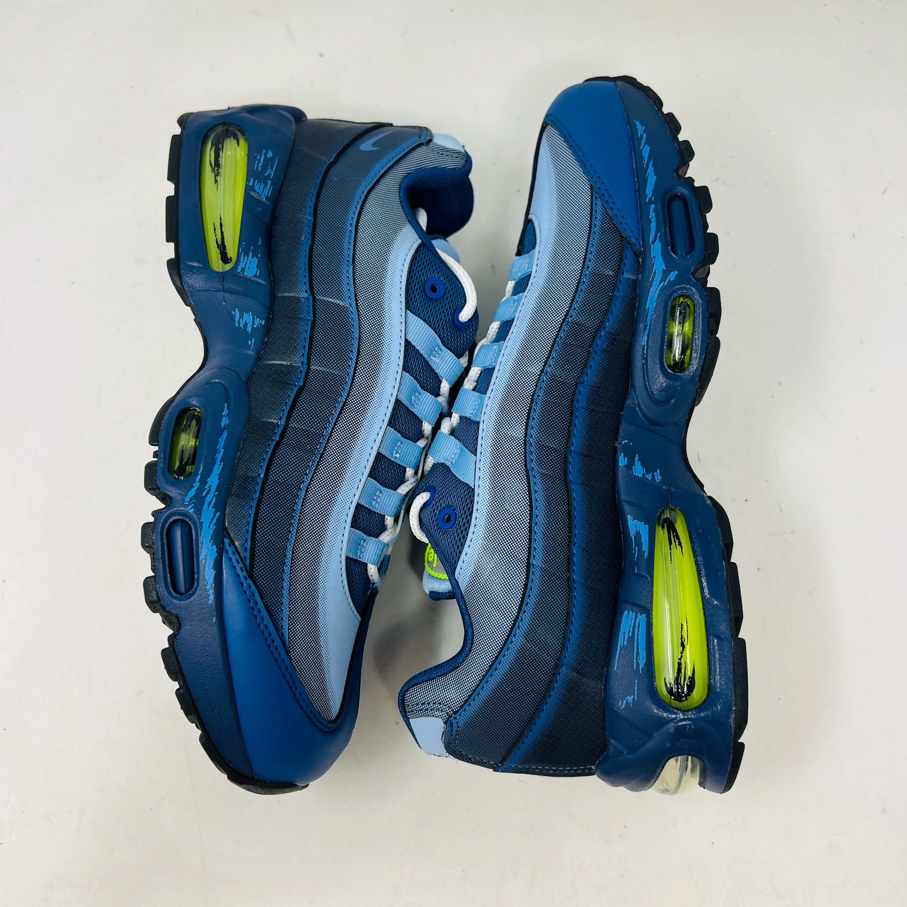 Nike Air Max Muscle 95 Yu-Gi-Oh! Joey (with Promo Card) - Image 4