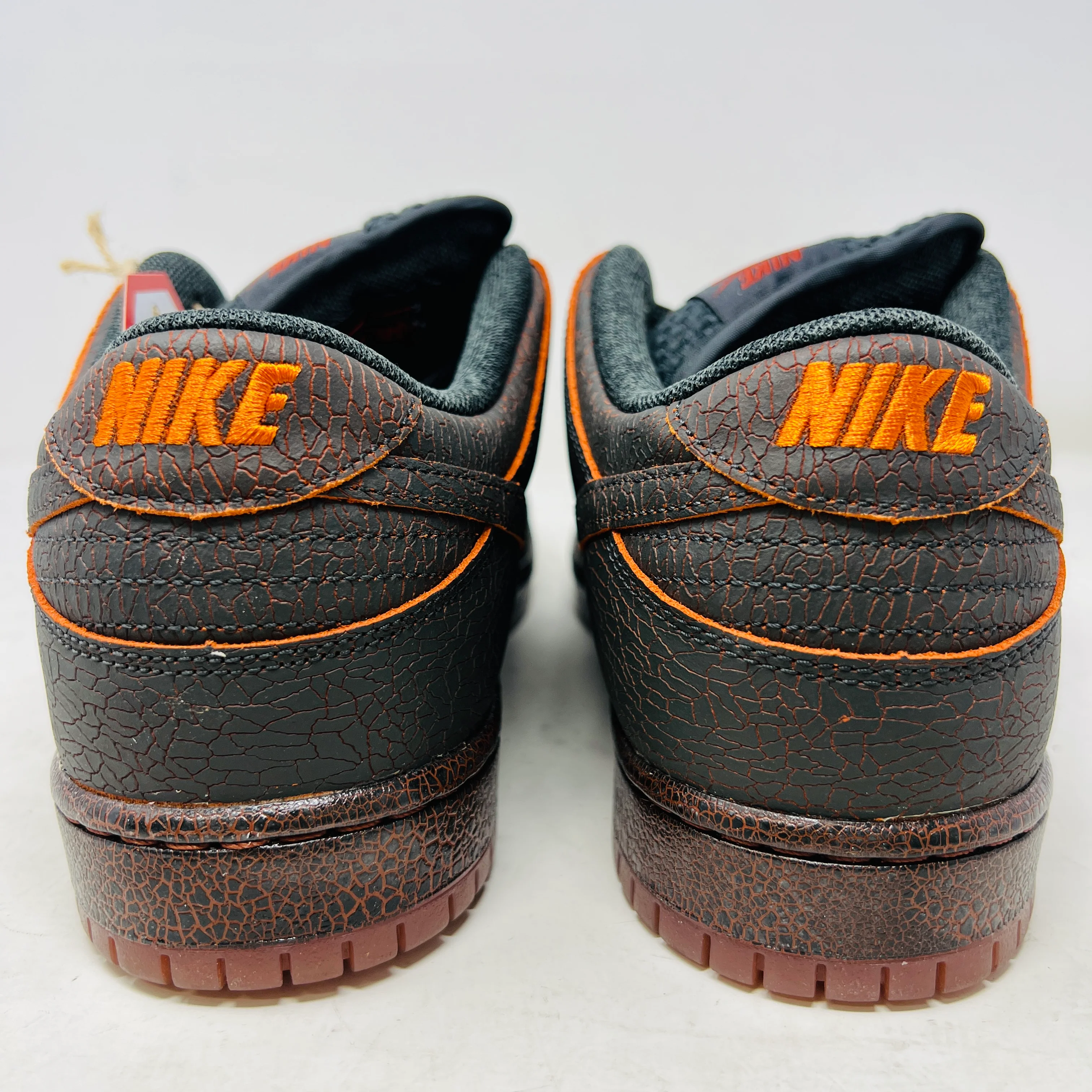 Nike Dunk SB Low Krampus - Image 5