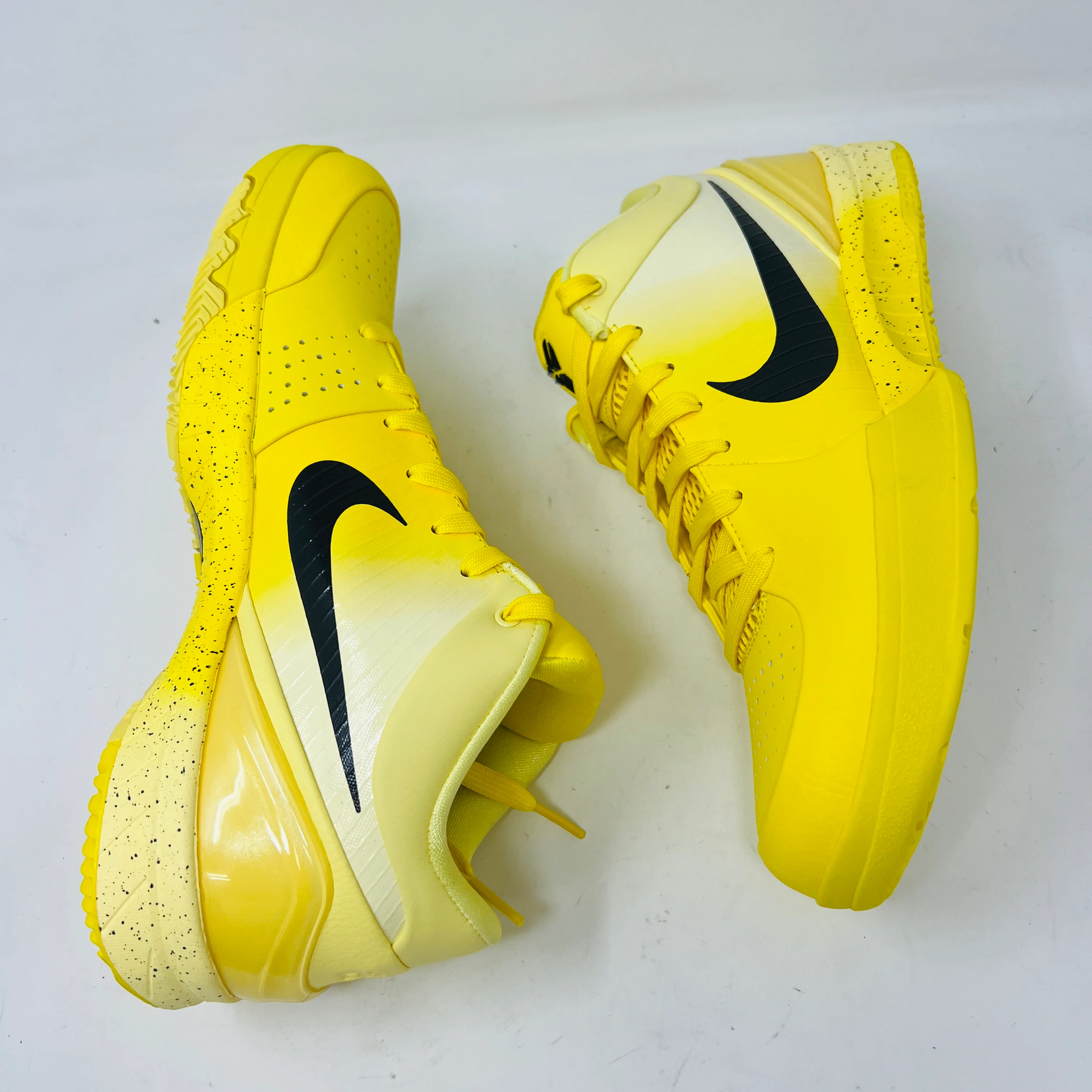 Nike Kobe 4 Protro CHBL - Image 4