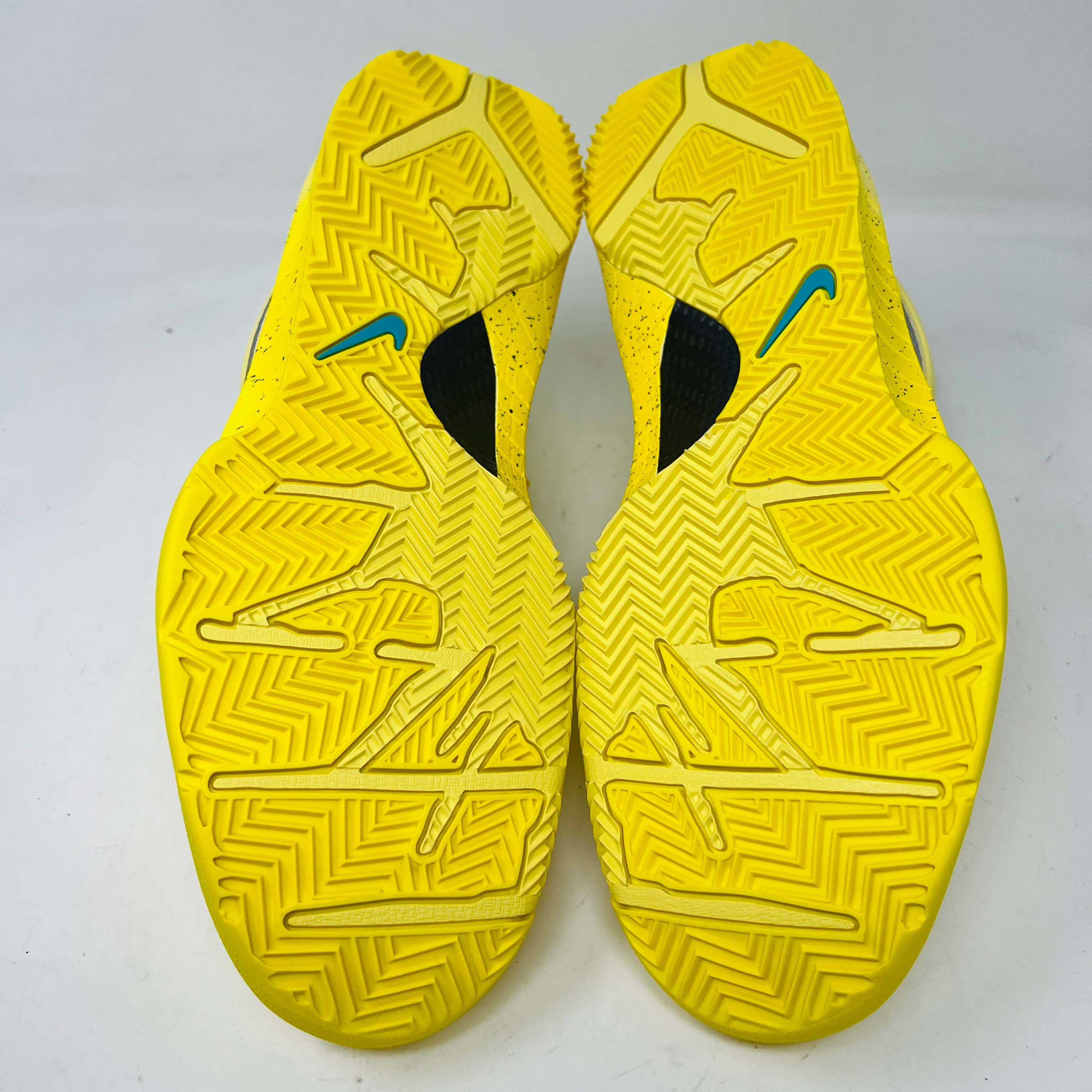 Nike Kobe 4 Protro CHBL - Image 6