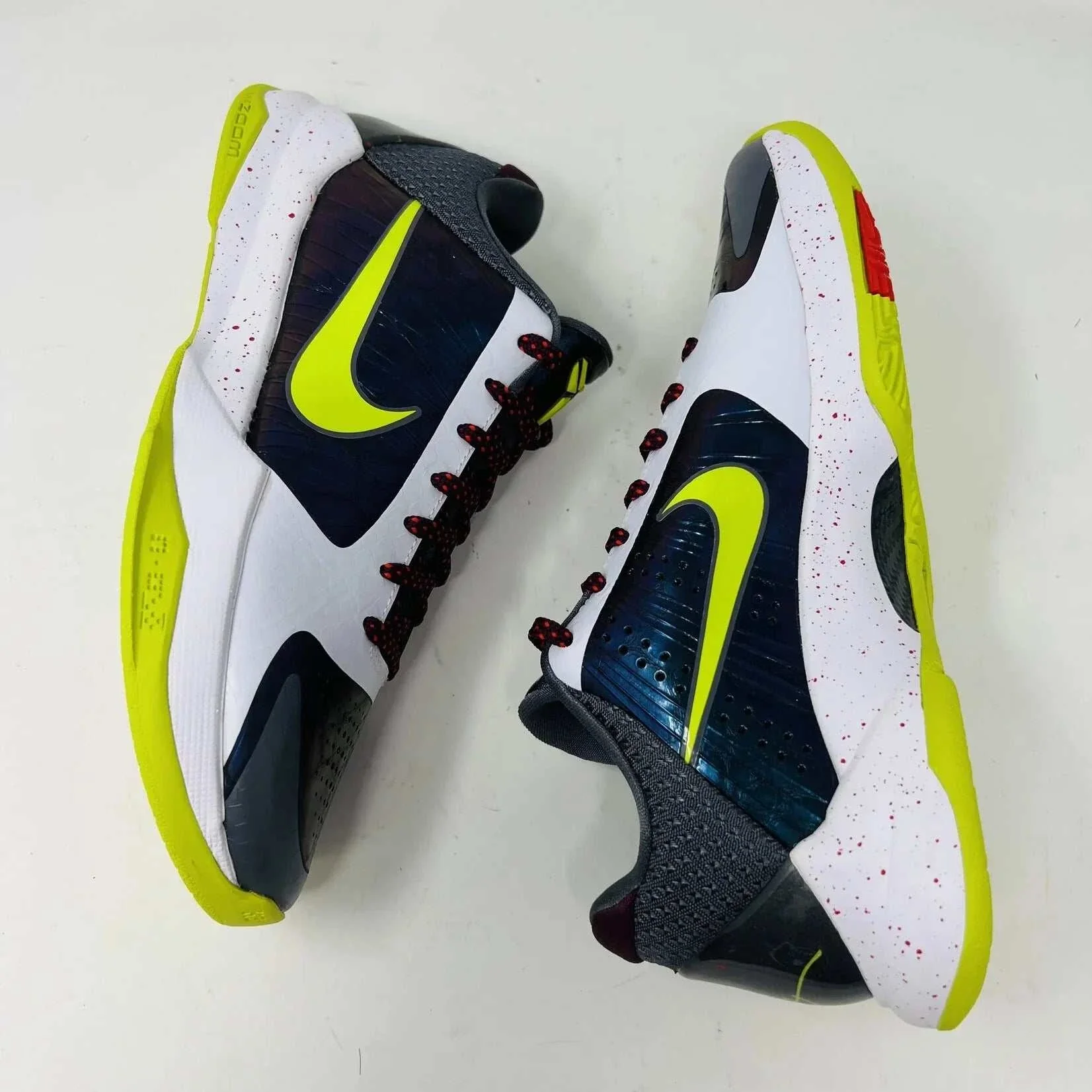 Nike Kobe 5 Protro Chaos - Image 3
