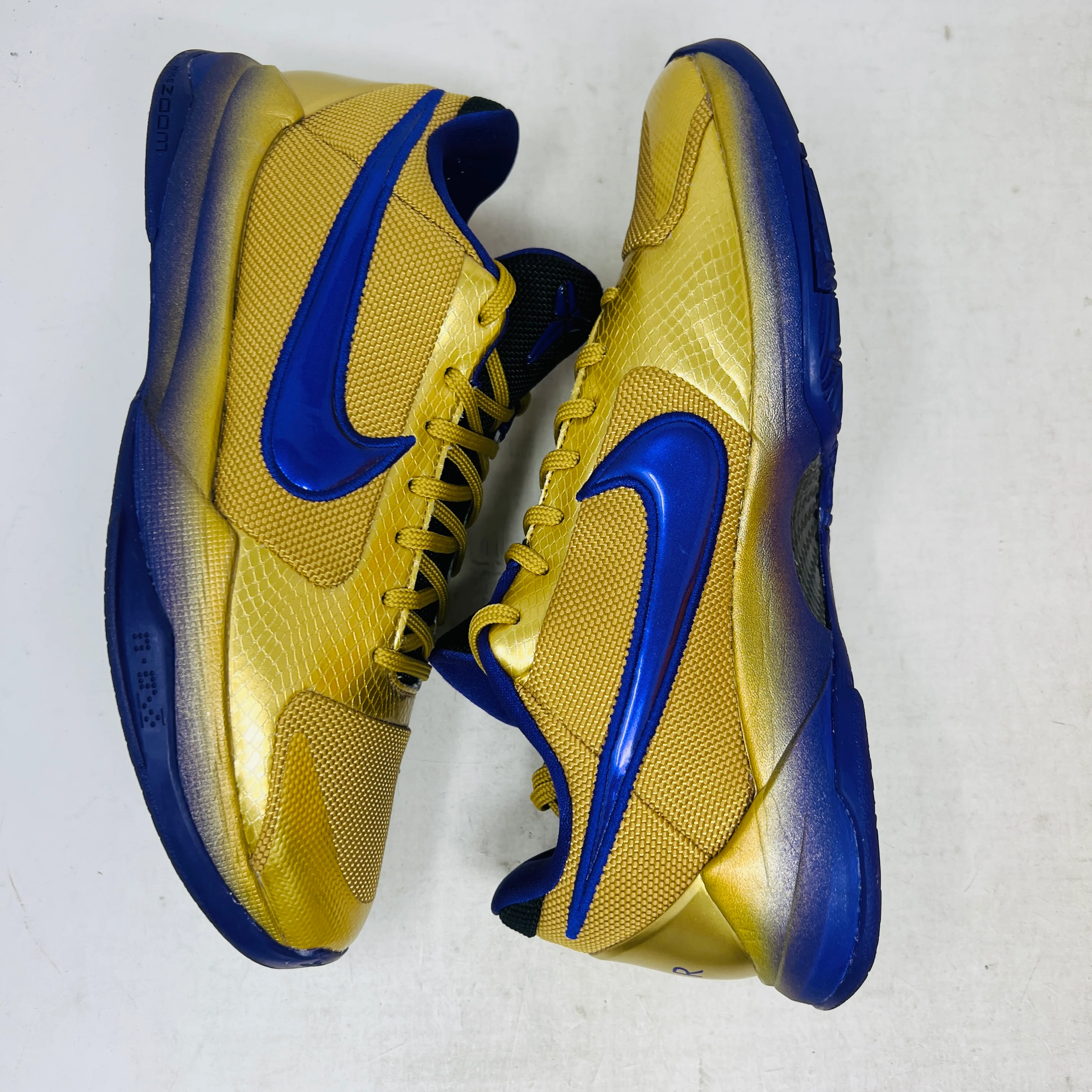 Nike Kobe 5 Protro Undefeated Hall of Fame - Image 3