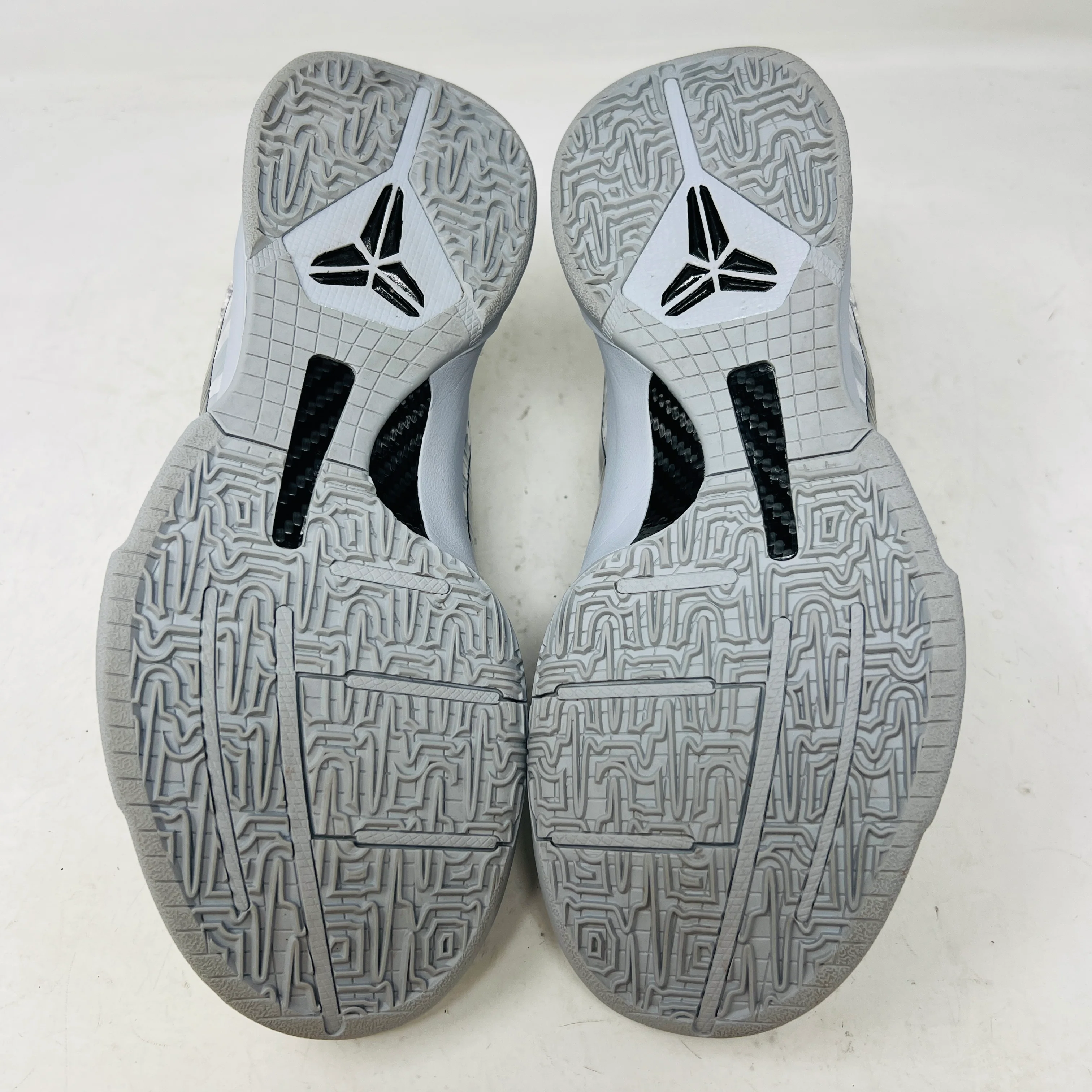 Nike Kobe 5 Protro Zebra PE - Image 6