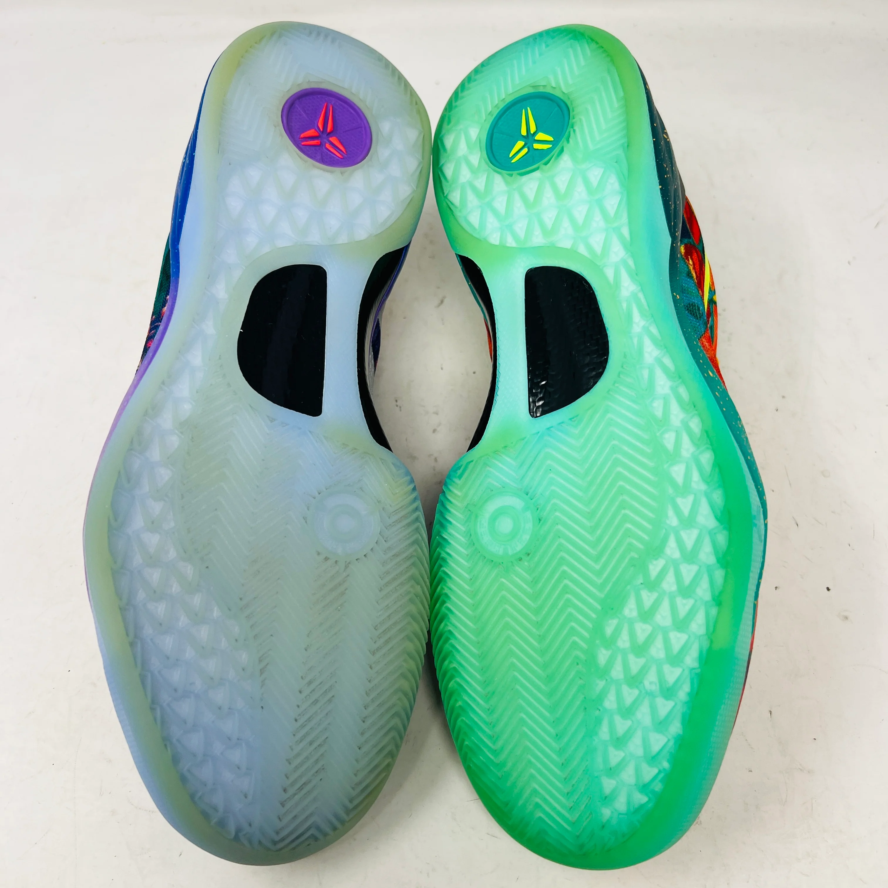 Nike Kobe 8 Protro What The (2025) - Image 6
