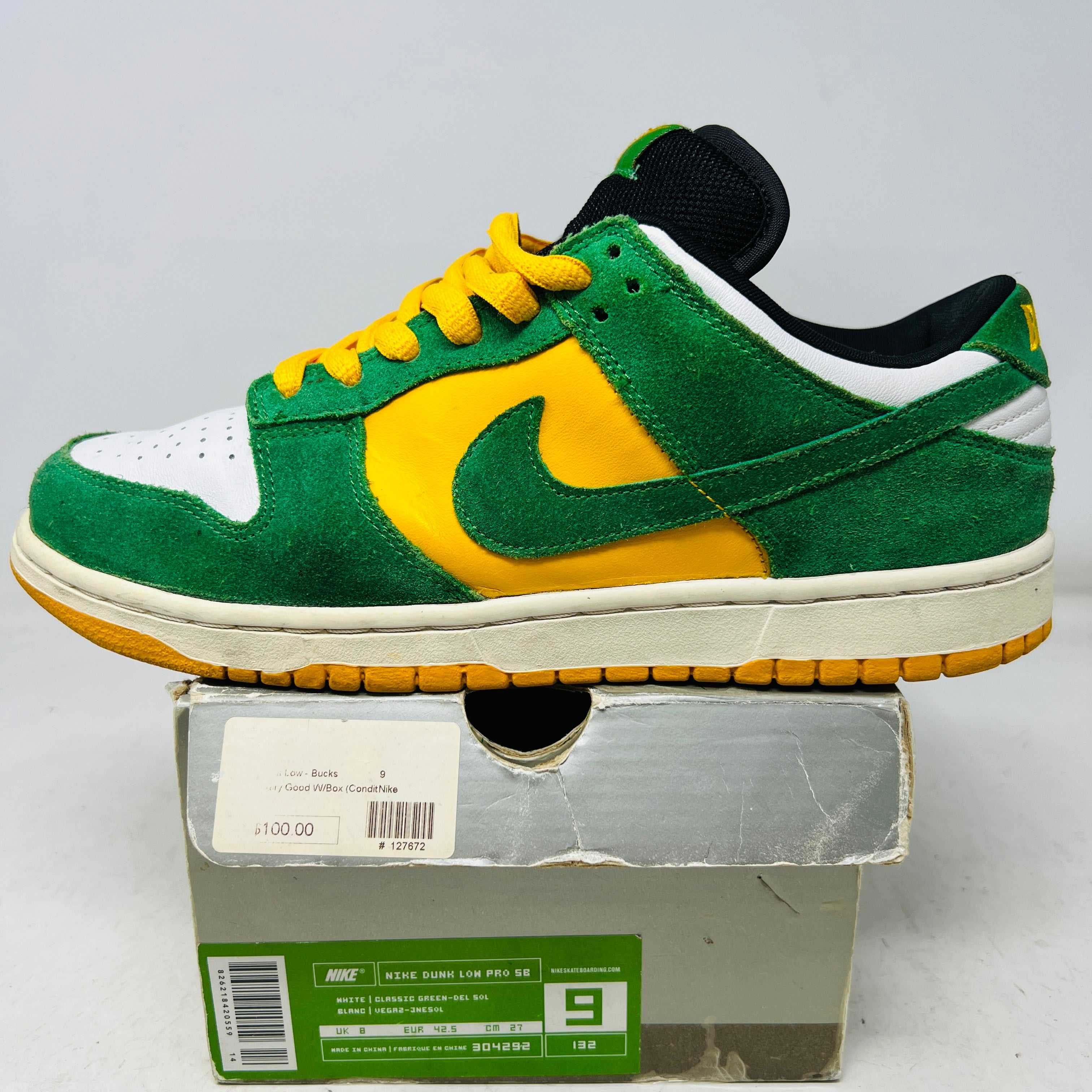 Nike SB Dunk Low Bucks