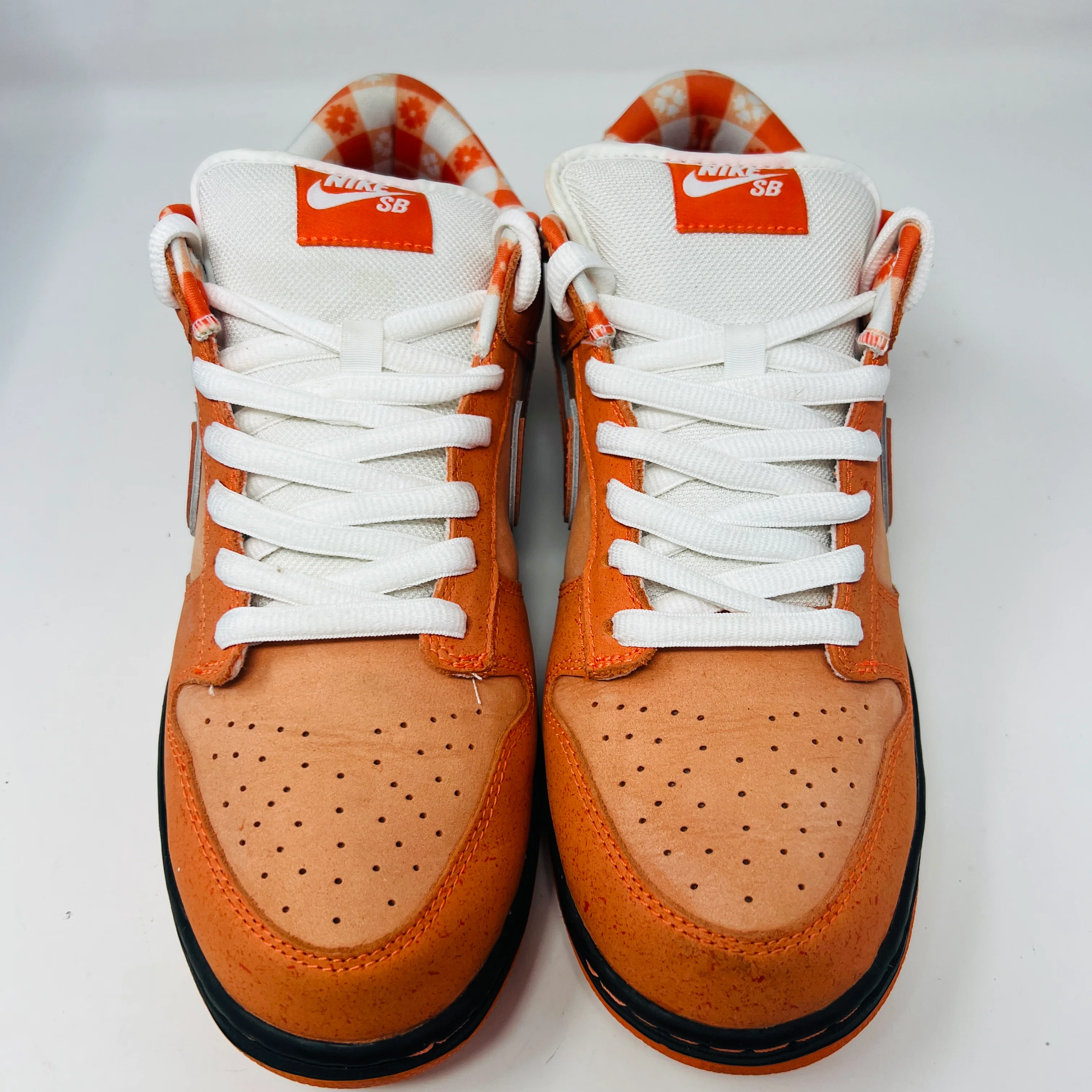 Nike SB Dunk Low Concepts Orange Lobster - Image 2