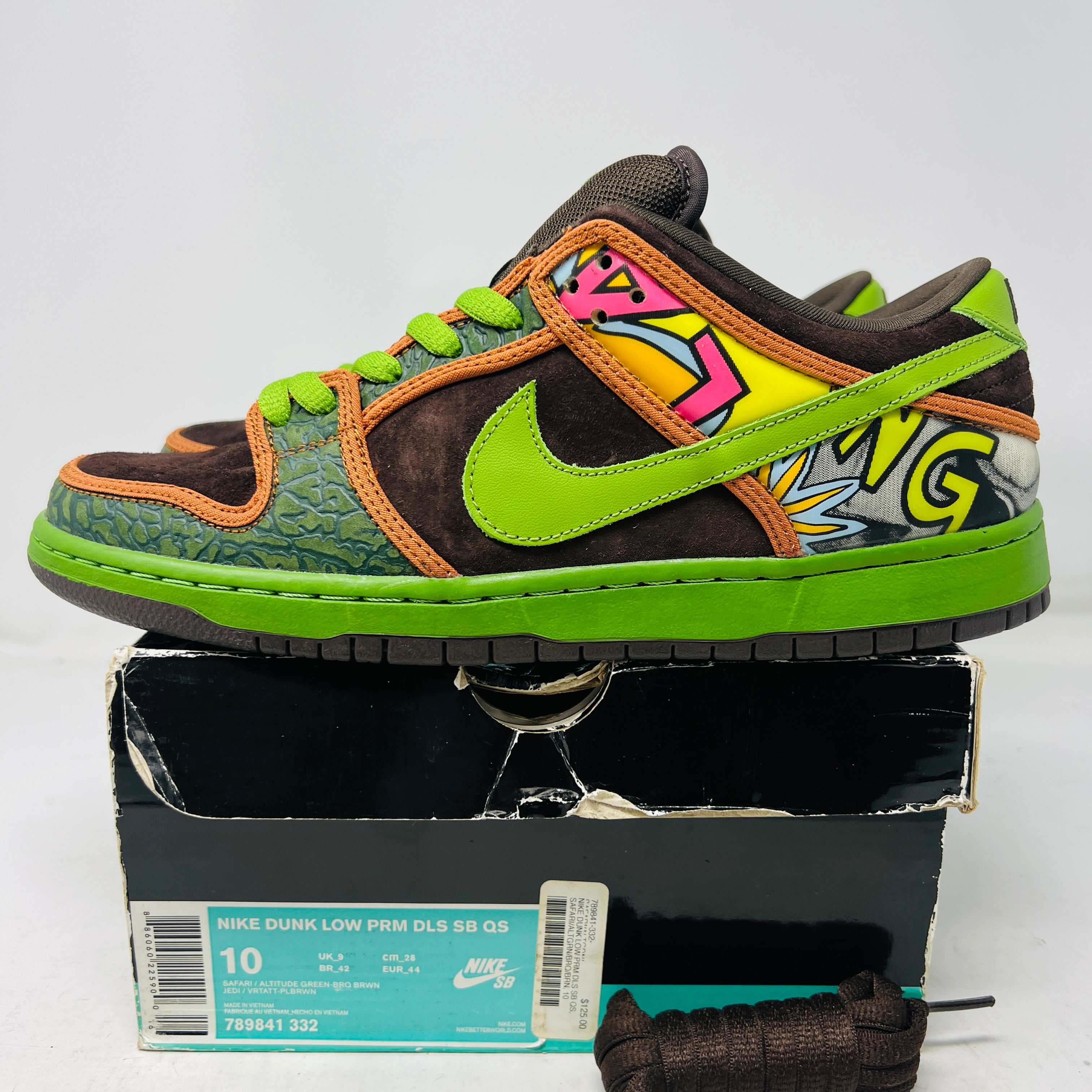 Nike SB Dunk Low De La Soul (2015)