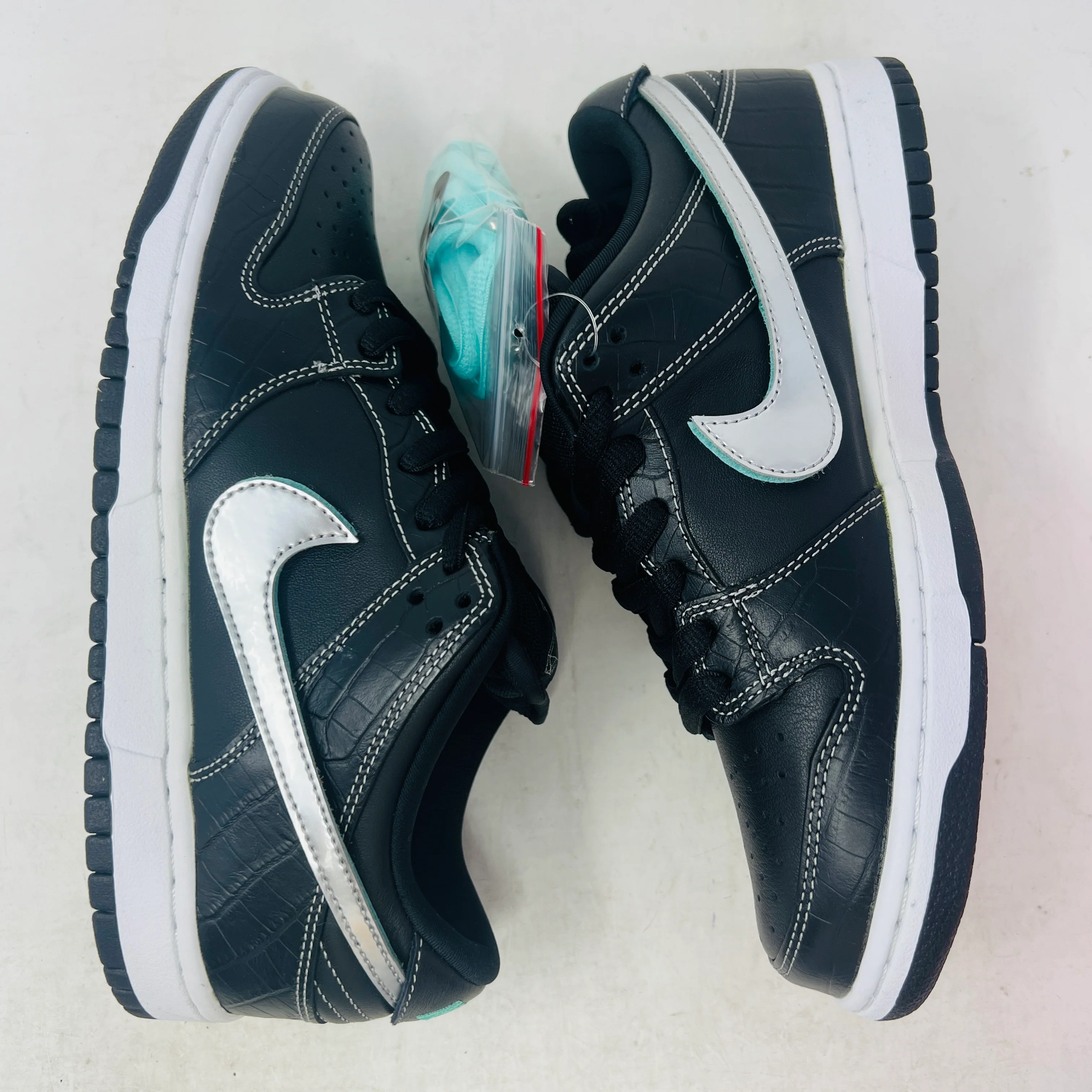 Nike SB Dunk Low Diamond Supply Co. Black Diamond - Image 4