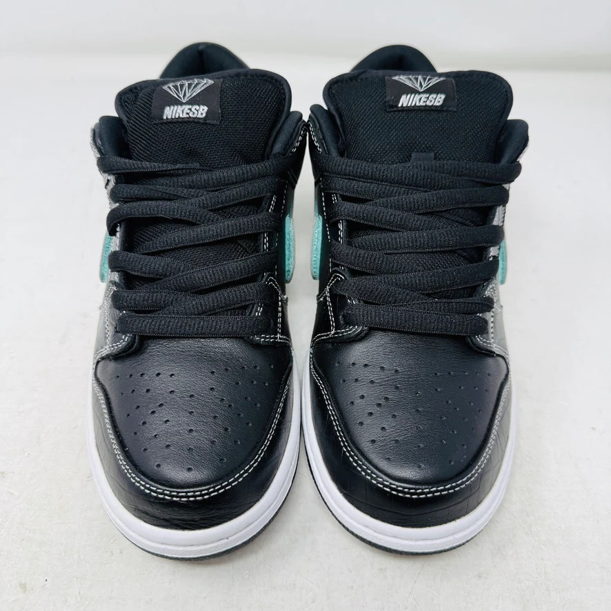 Nike SB Dunk Low Diamond Supply Co. Black Diamond - Image 2