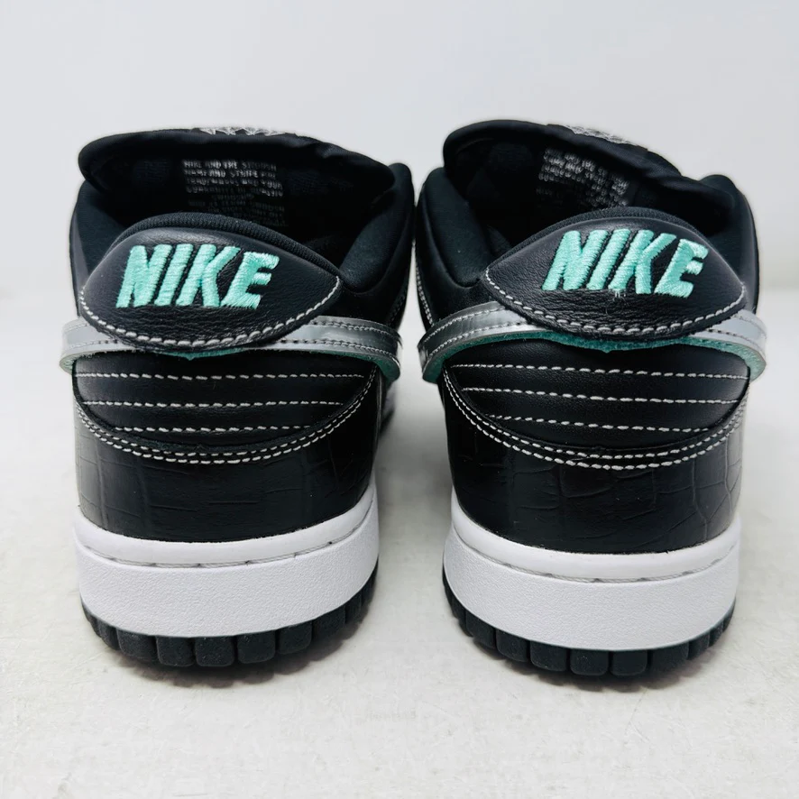 Nike SB Dunk Low Diamond Supply Co. Black Diamond - Image 5