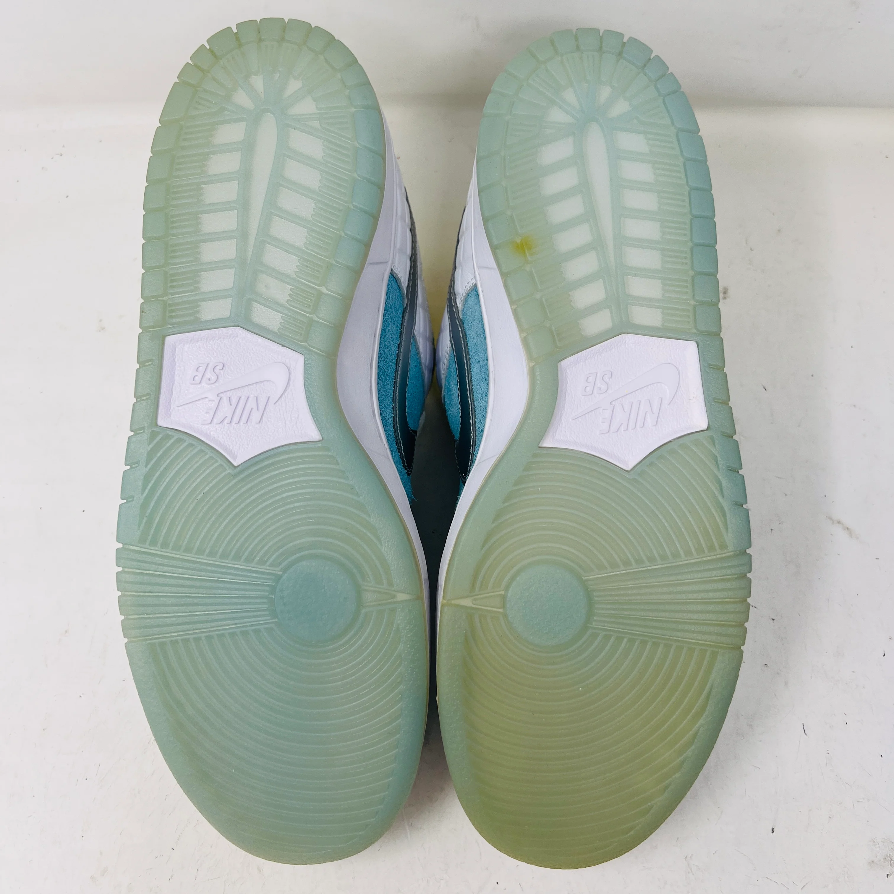 Nike SB Dunk Low FTC Lagoon Pulse - Image 6