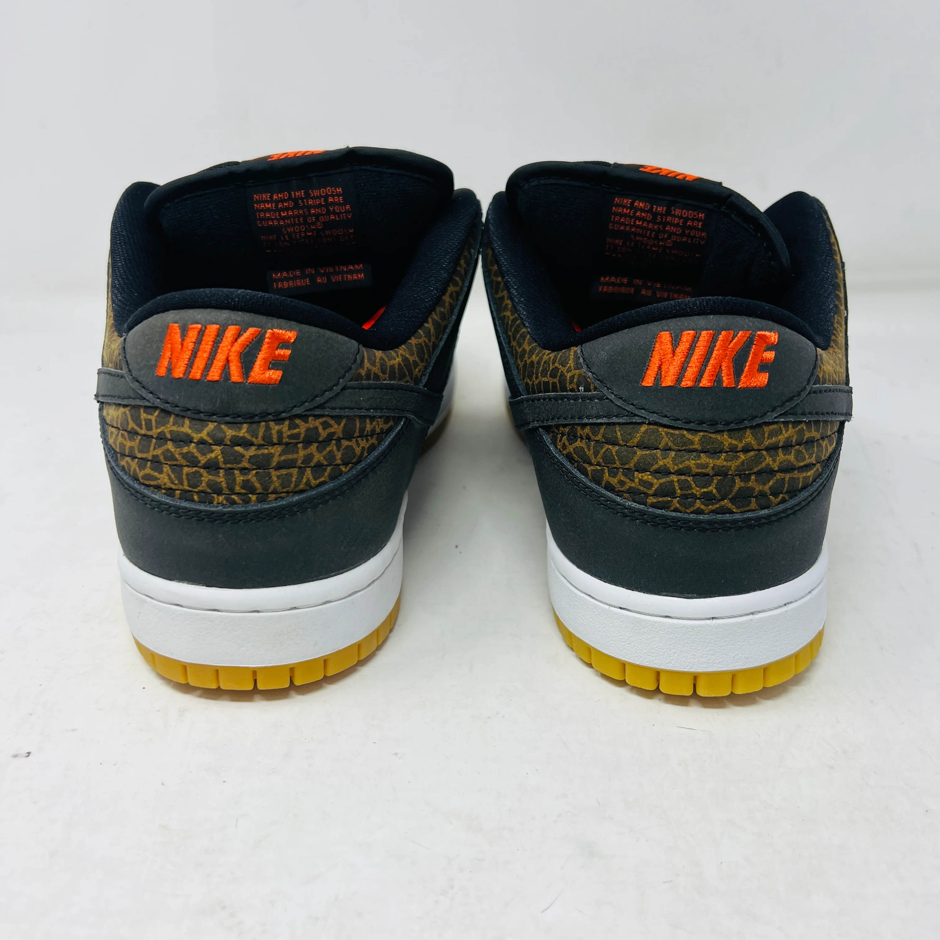 Nike SB Dunk Low Giraffe Print - Image 5