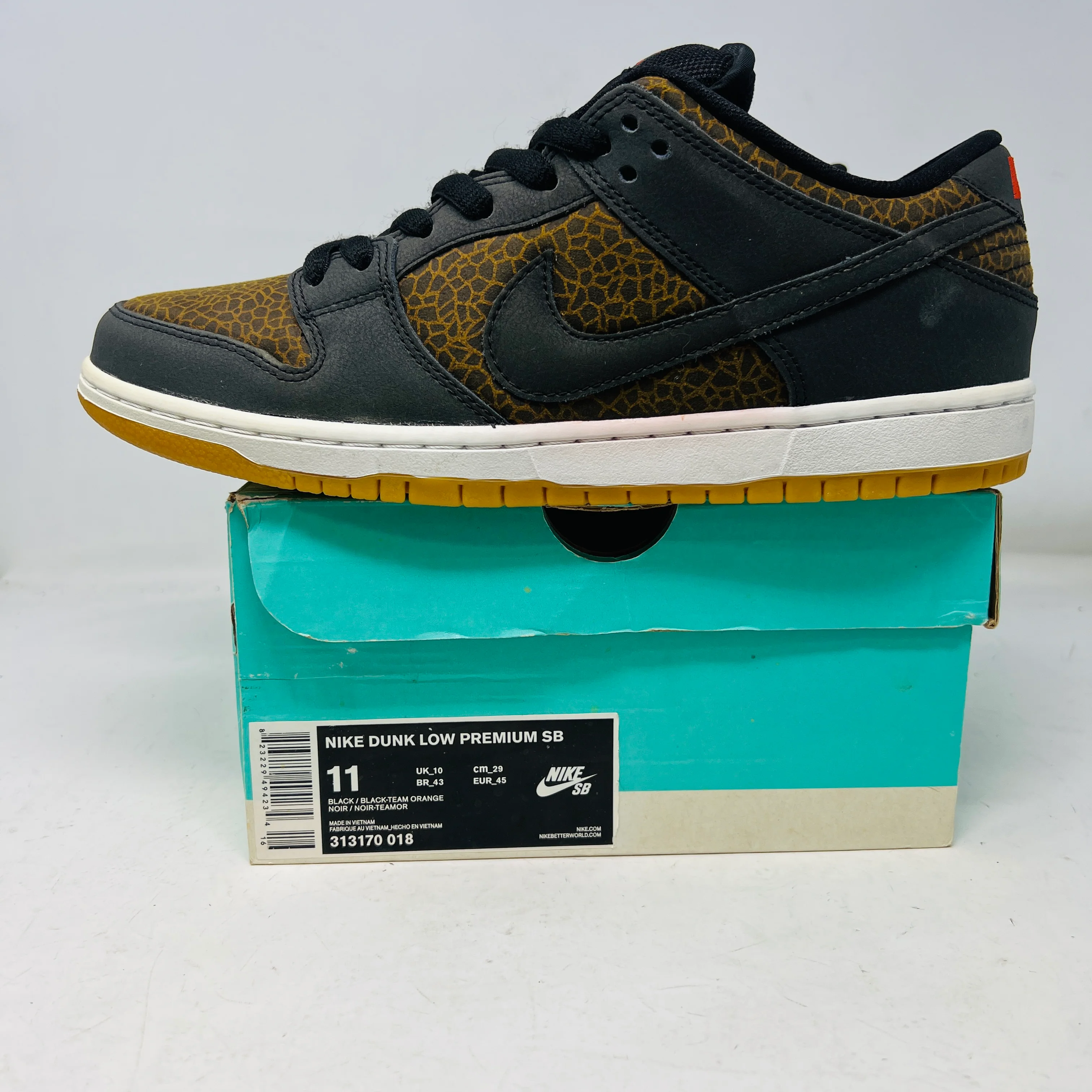 Nike SB Dunk Low Giraffe Print