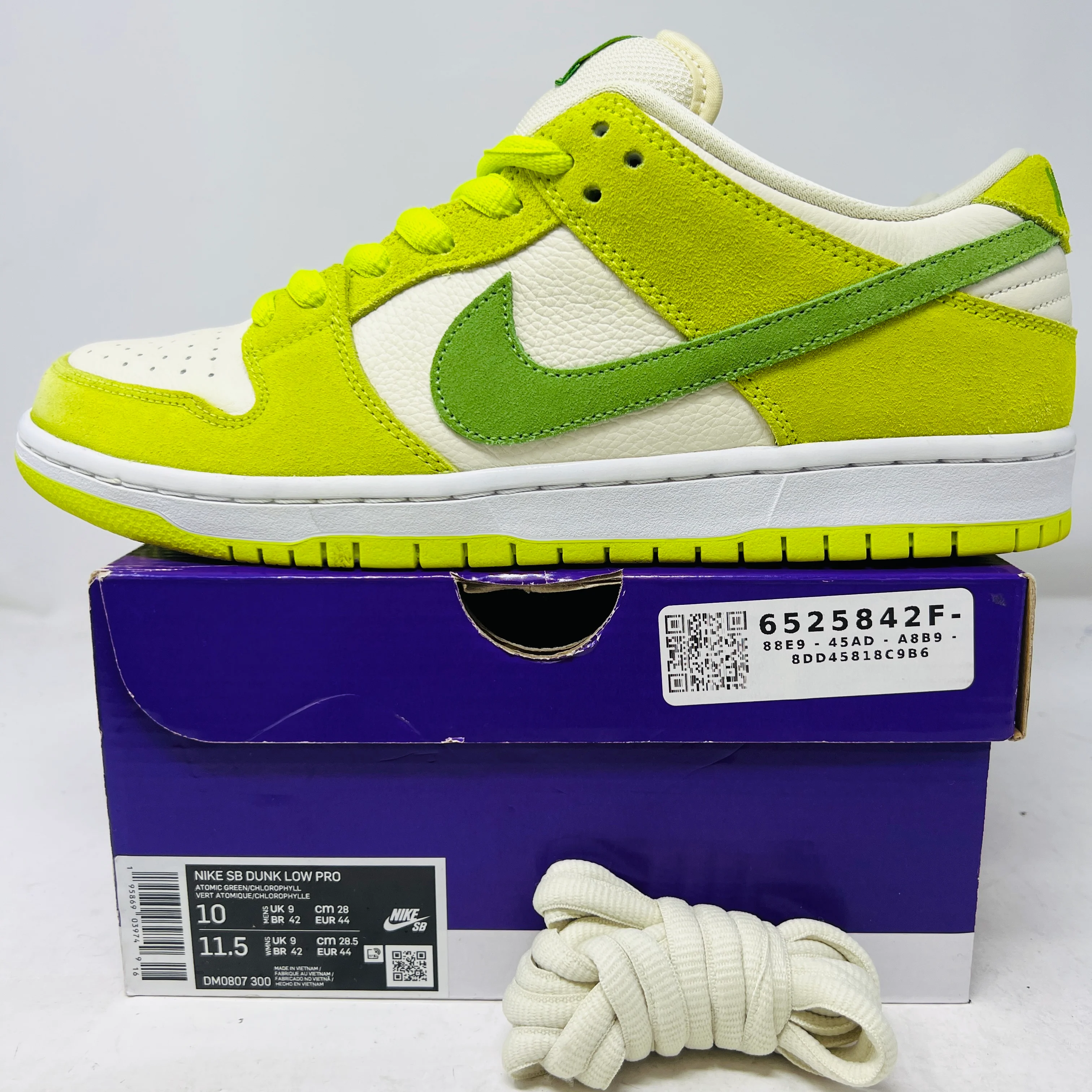 New and Pre-owned Sneakers