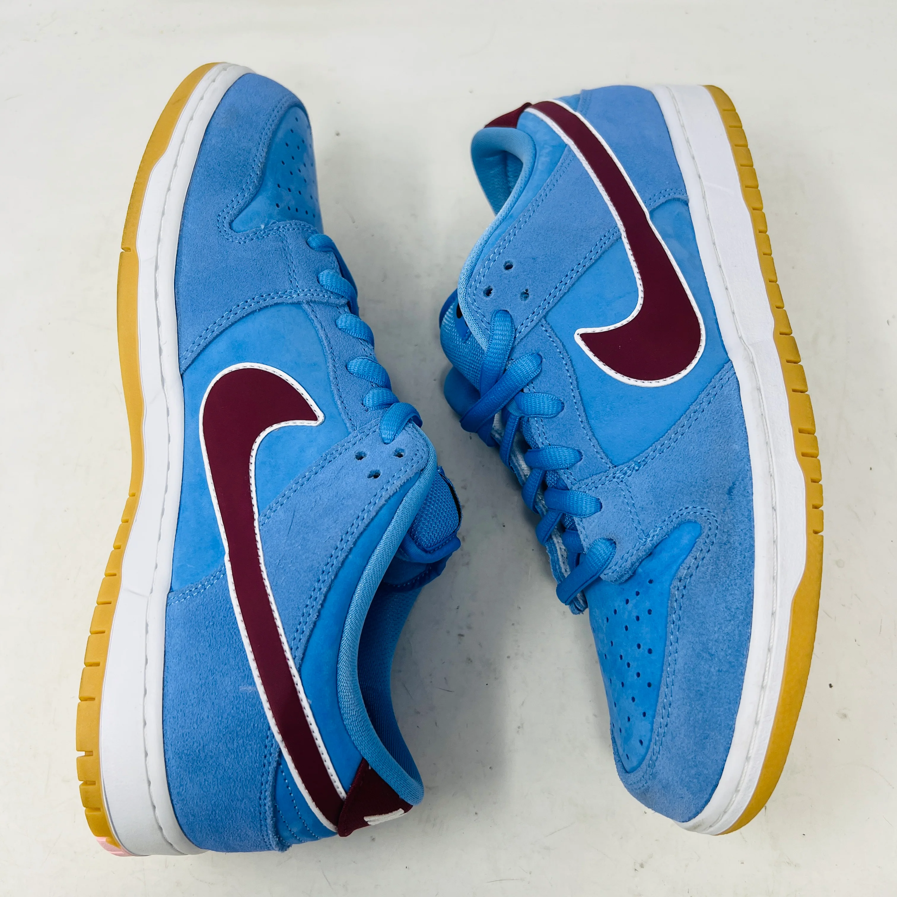 Nike SB Dunk Low Philadelphia Phillies - Image 3