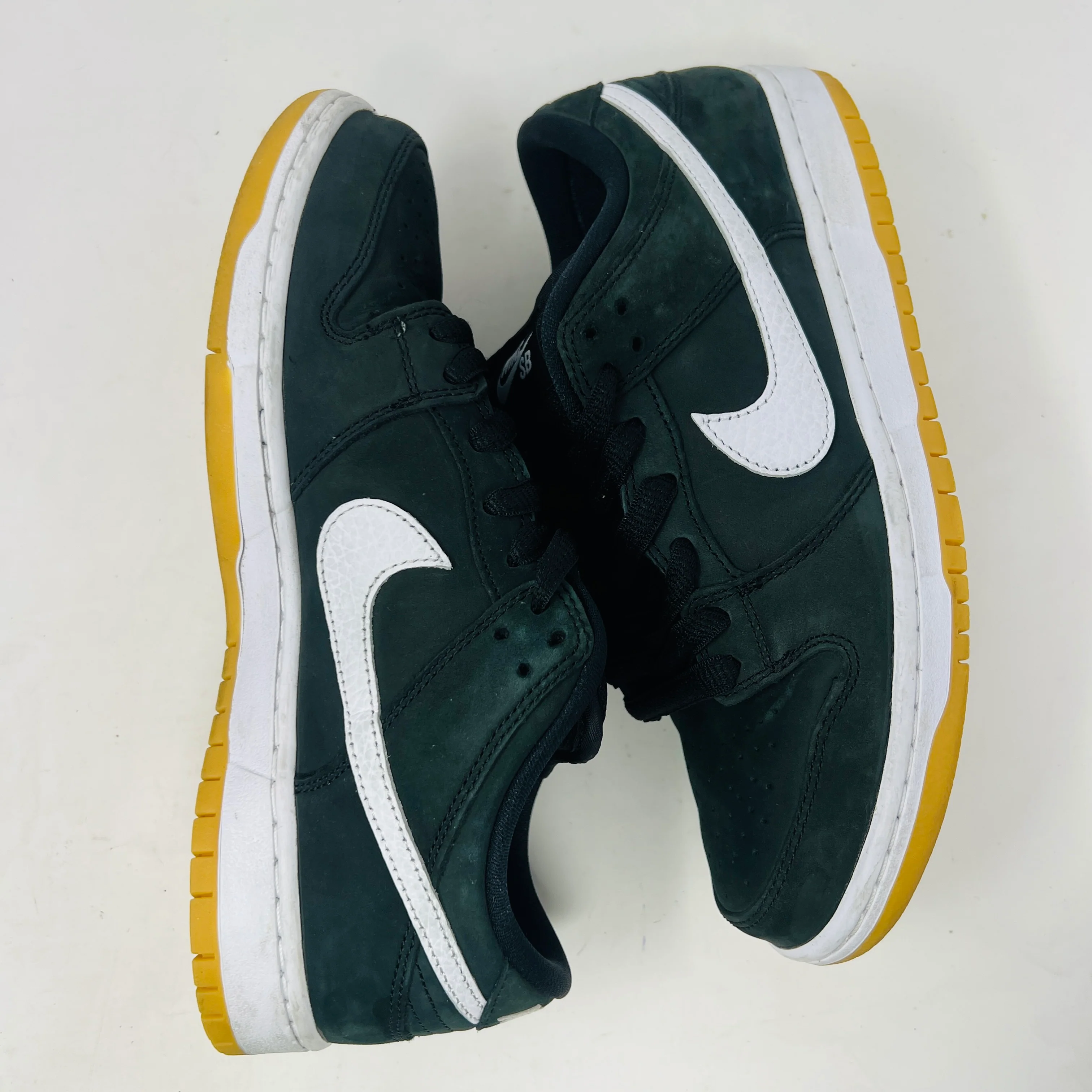 Nike SB Dunk Low Pro Black Gum - Image 4