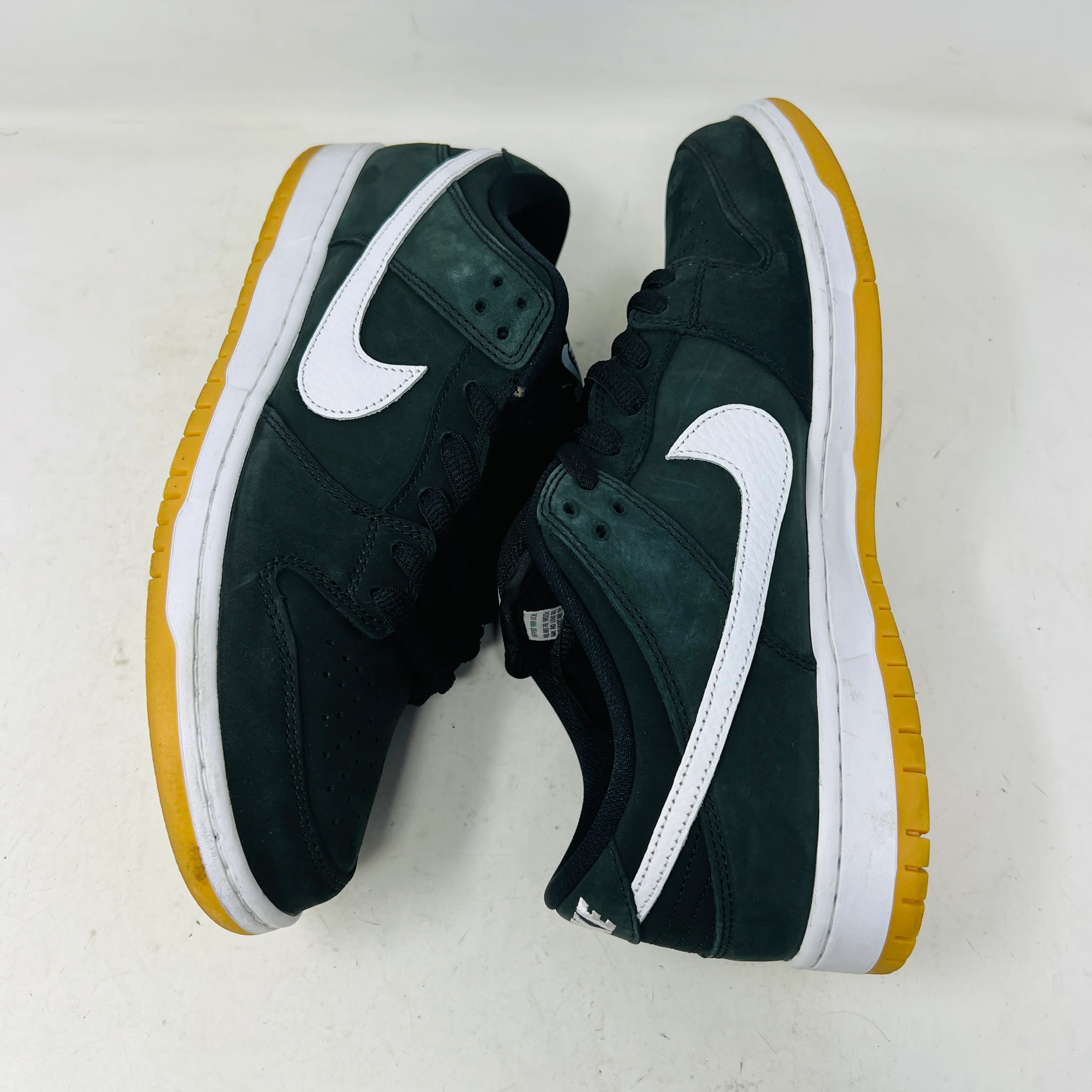 Nike SB Dunk Low Pro Black Gum - Image 3