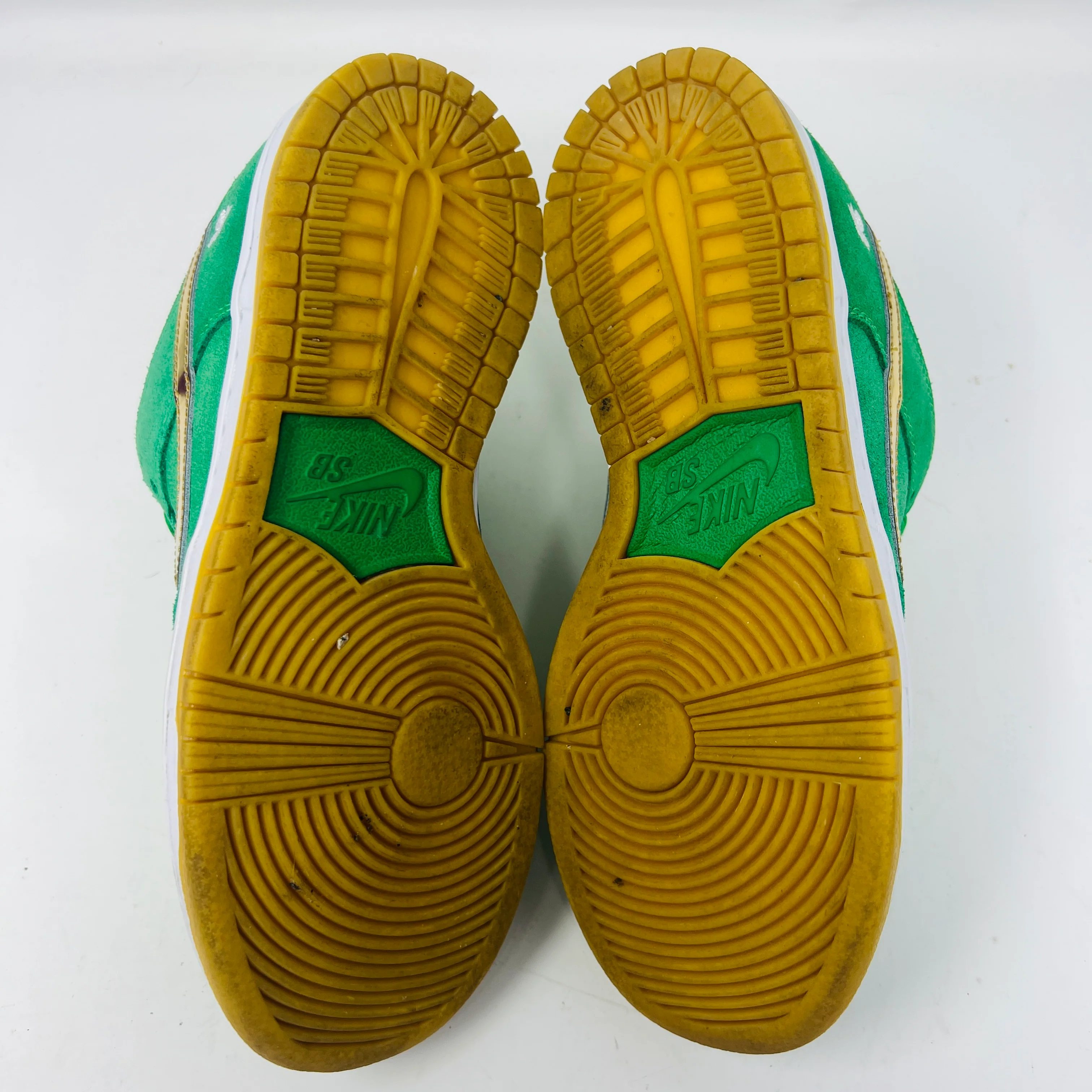 Nike SB Dunk Low Pro St. Patrick's Day (2022) - Image 6