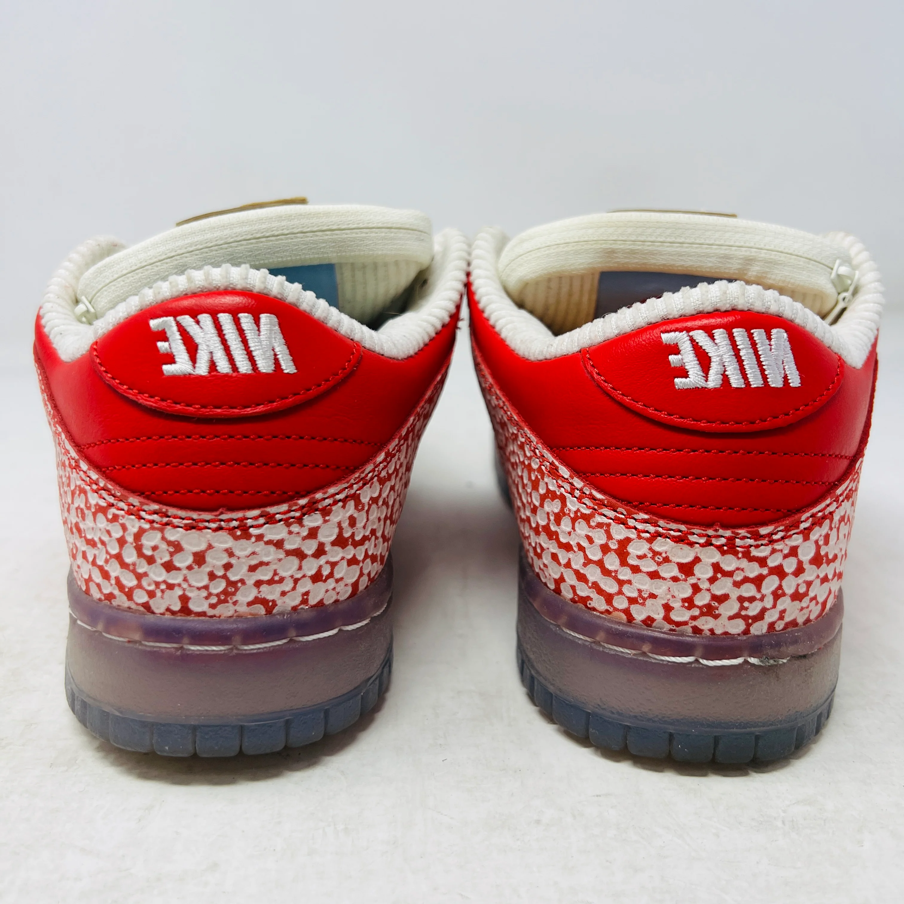 Nike SB Dunk Low Stingwater Magic Mushroom - Image 5
