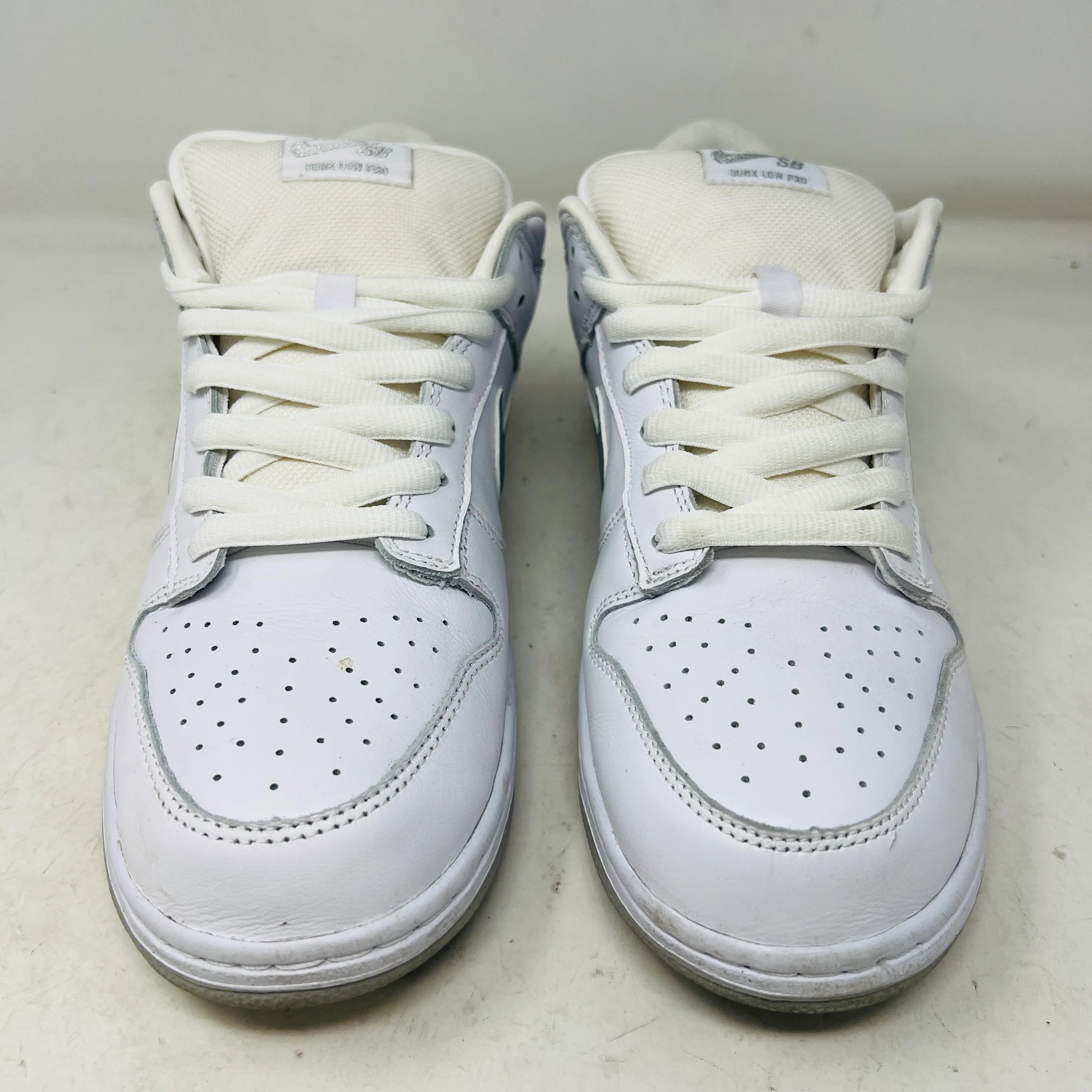 Nike SB Dunk Low Supreme 94 White Metallic Silver - Image 2