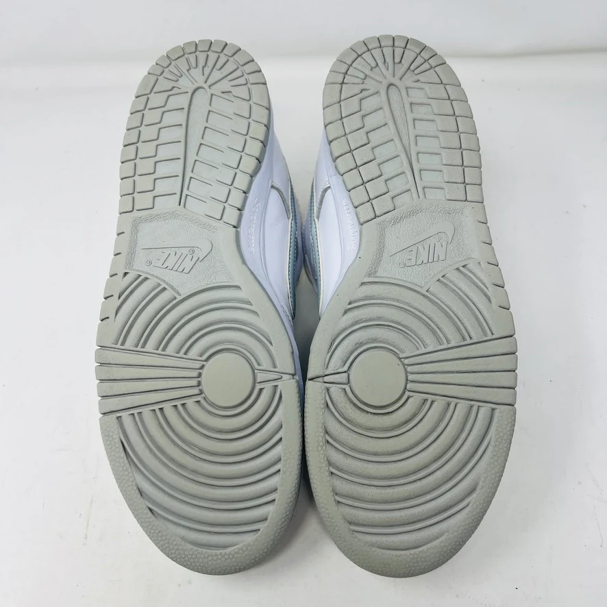 Nike SB Dunk Low Supreme 94 White Metallic Silver - Image 6