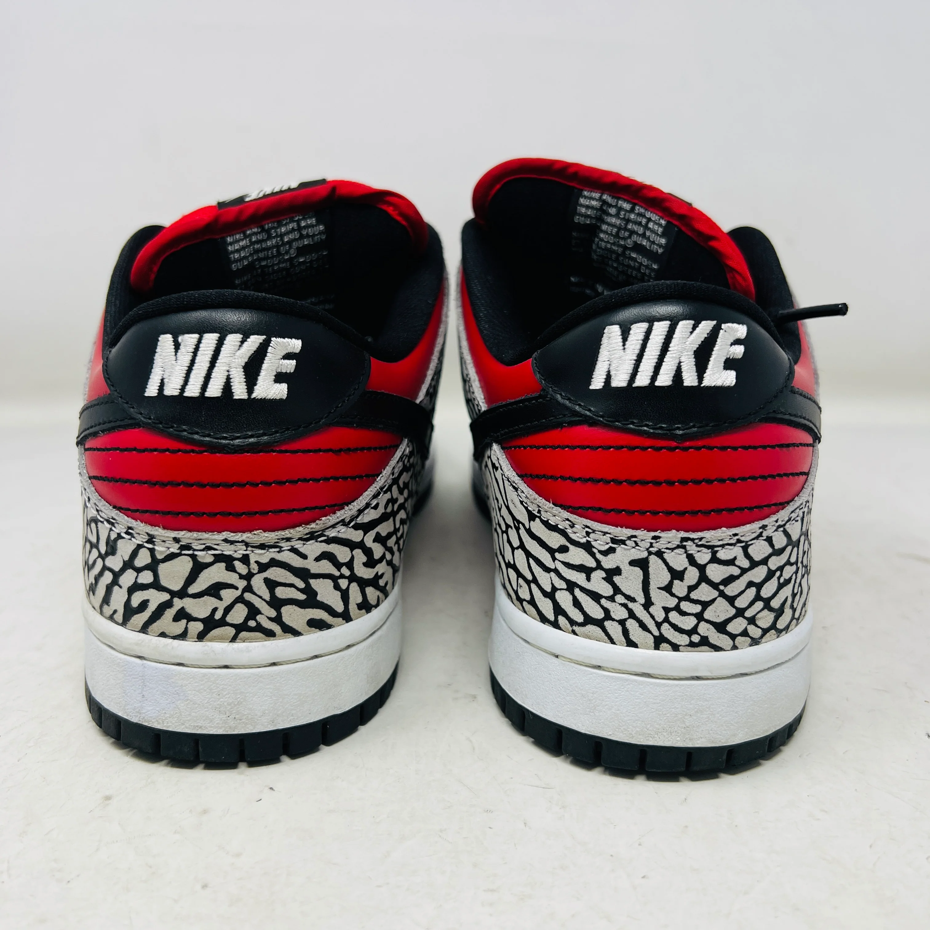 Nike SB Dunk Low Supreme Red Cement (2012) - Image 5