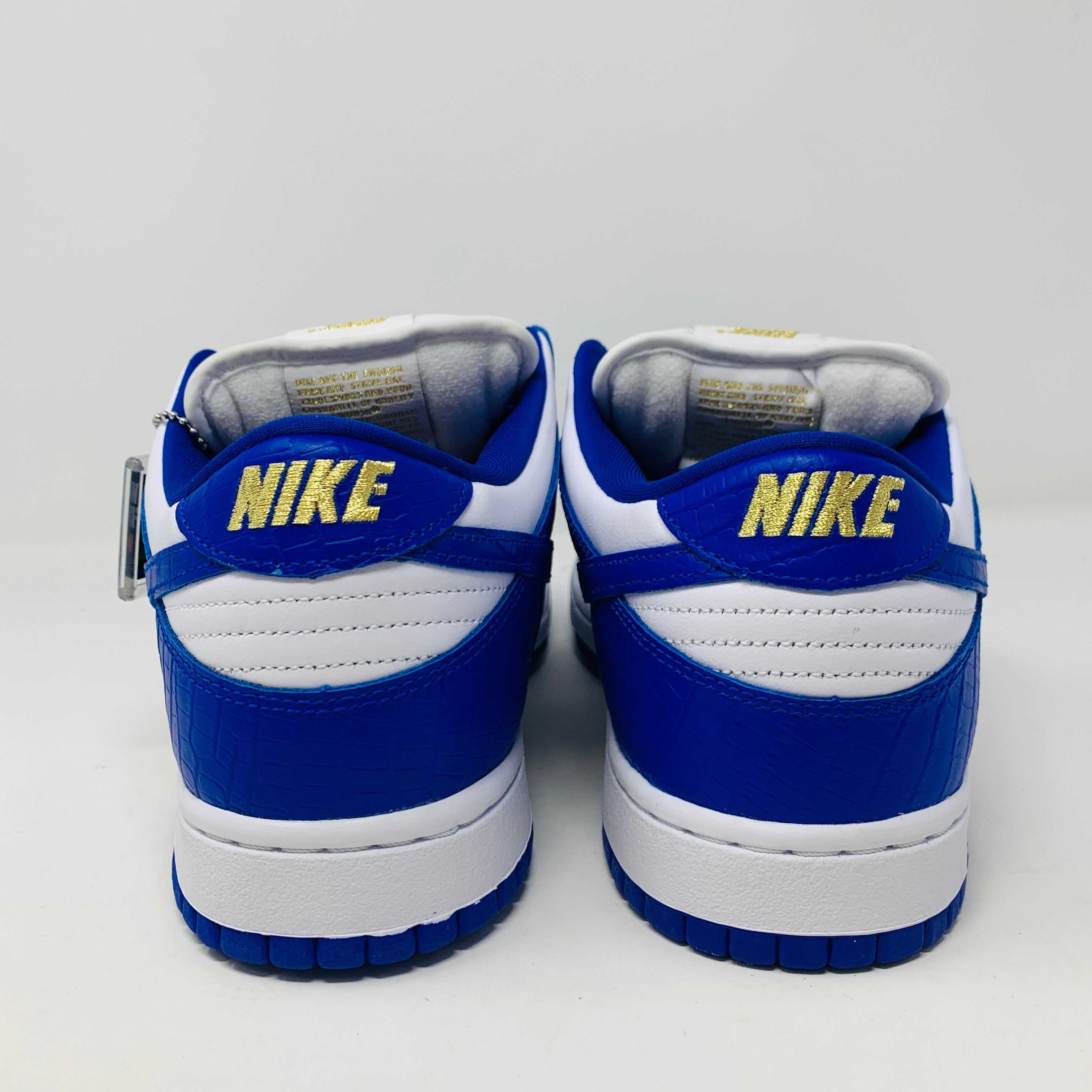 Nike SB Dunk Low Supreme Royal - Image 5