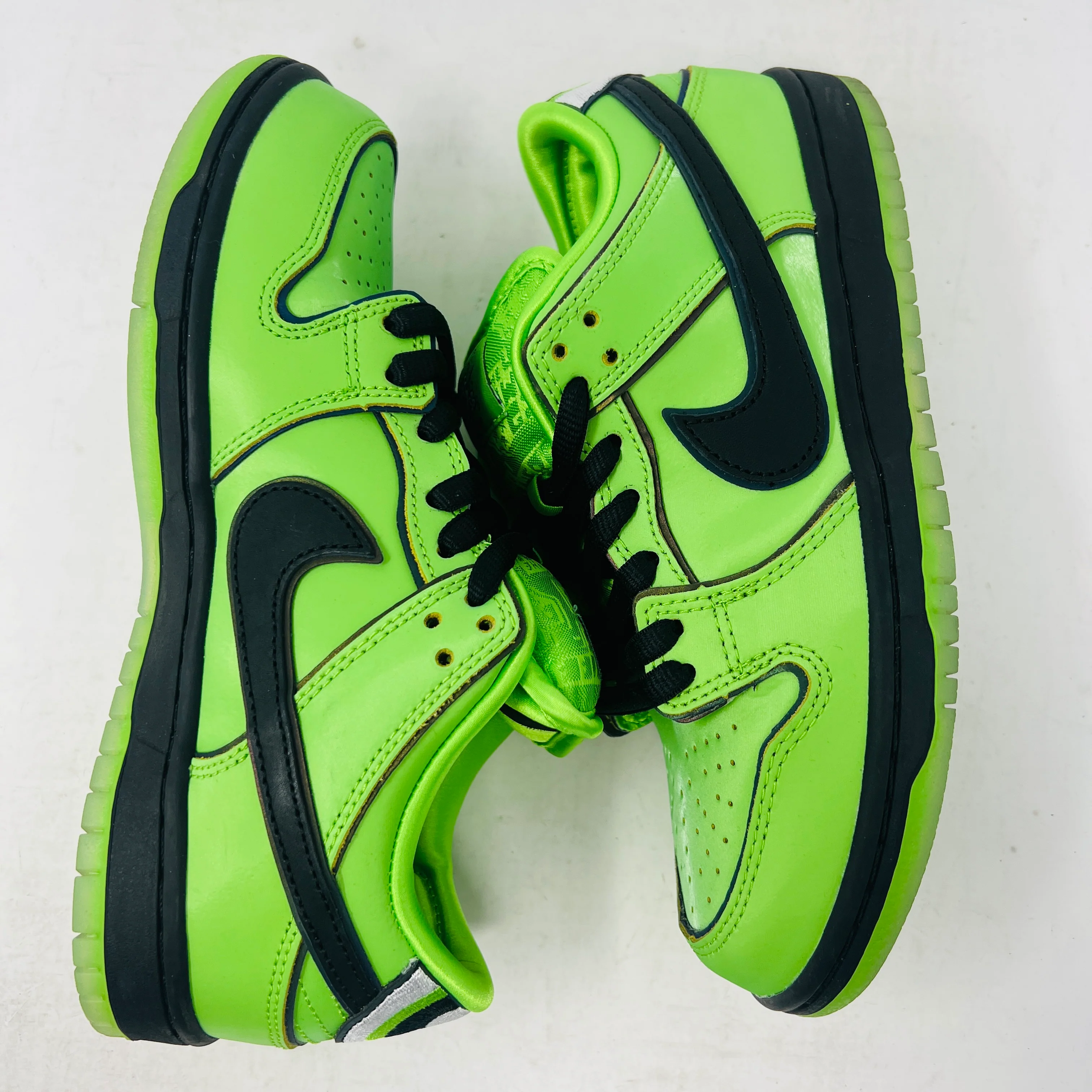 Nike SB Dunk Low The Powerpuff Girls Buttercup - Image 4