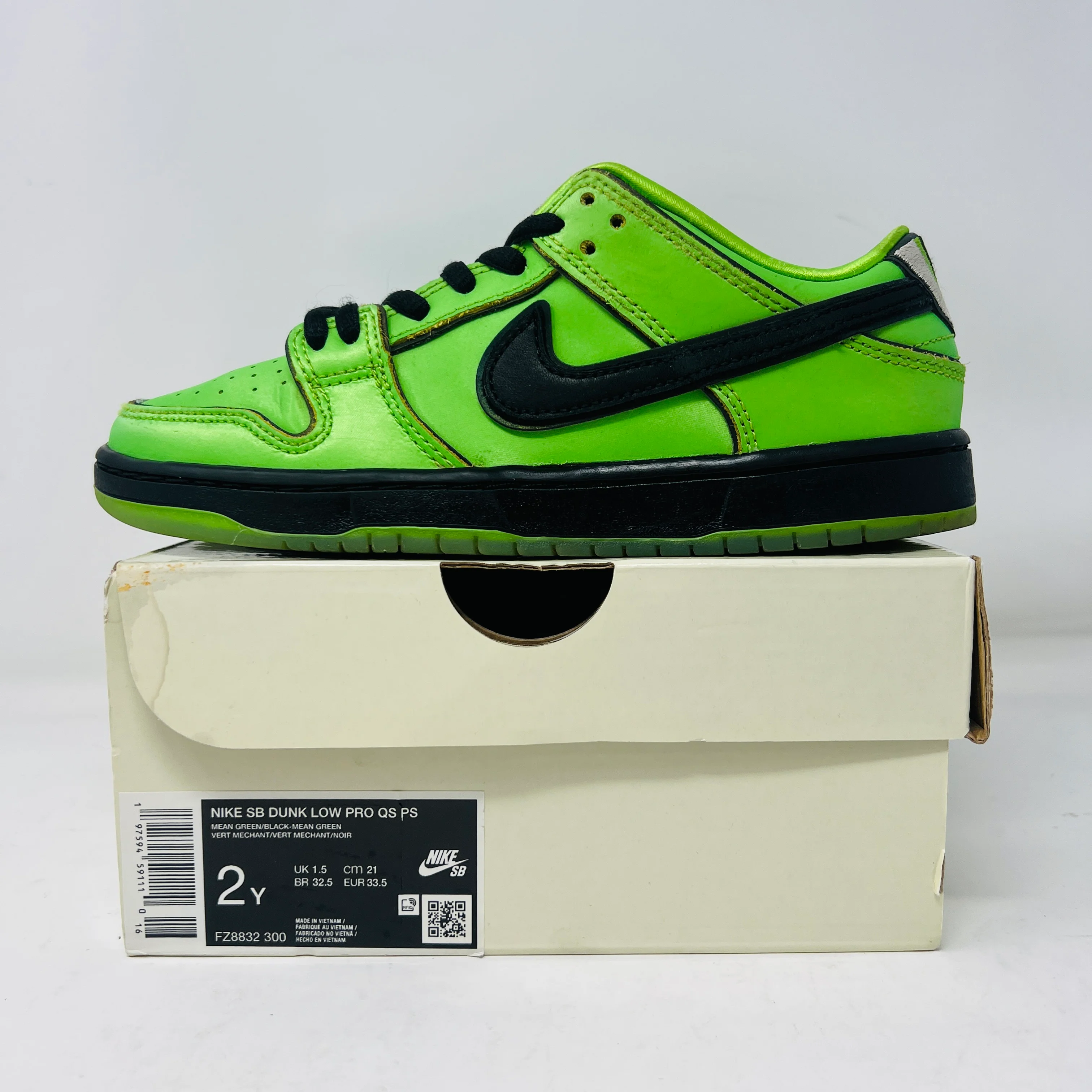 Nike SB Dunk Low The Powerpuff Girls Buttercup (PS)