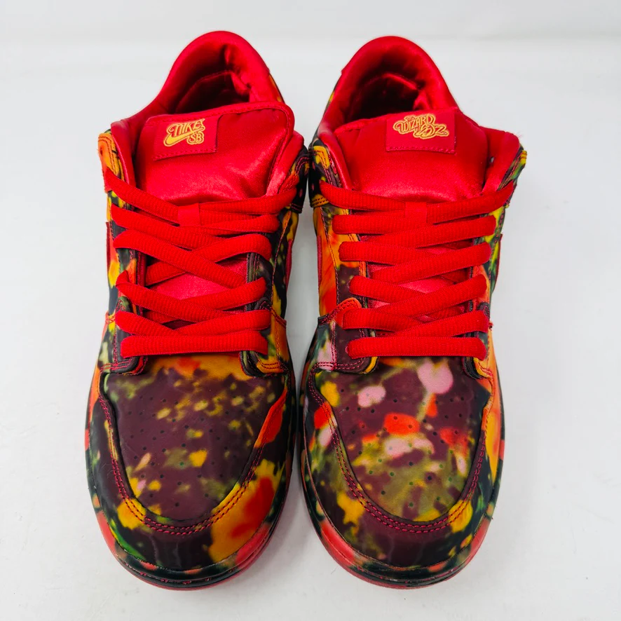 Nike SB Dunk Low The Wizard of Oz Poppy Field - Image 2