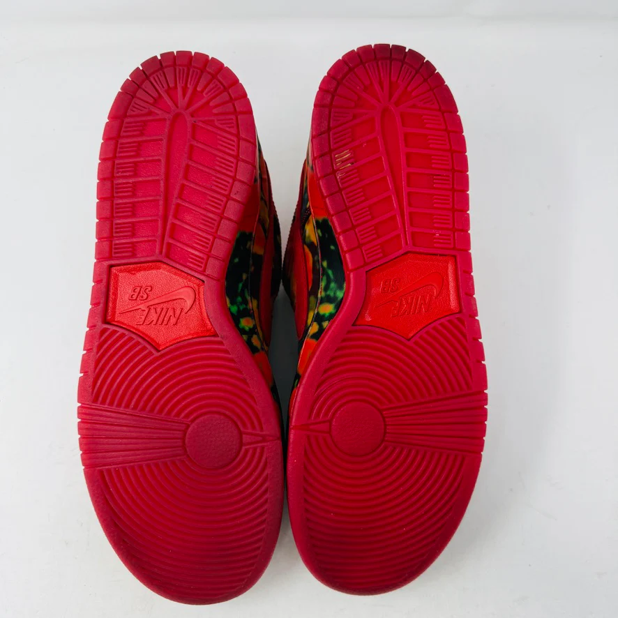 Nike SB Dunk Low The Wizard of Oz Poppy Field - Image 6