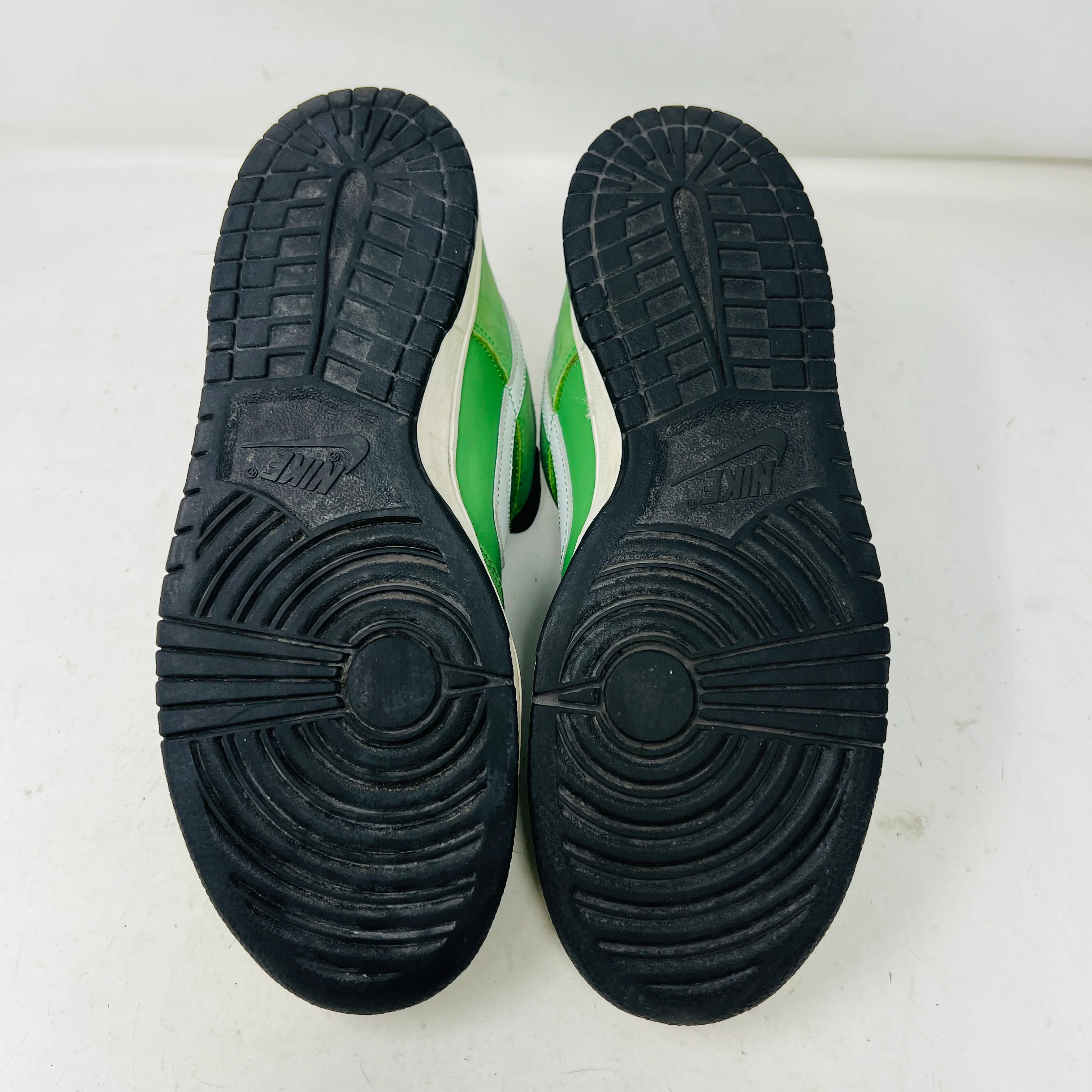 Nike SB Dunk Low Tokyo Green Taxi - Image 6