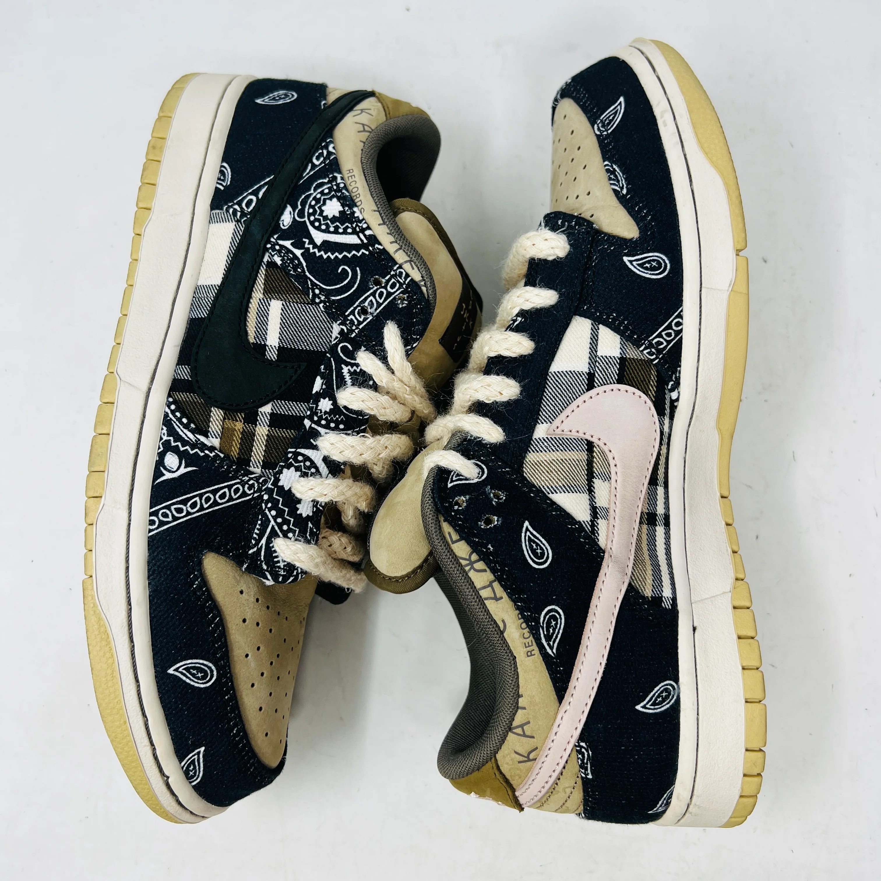 Nike SB Dunk Low Travis Scott (Special Box) - Image 3