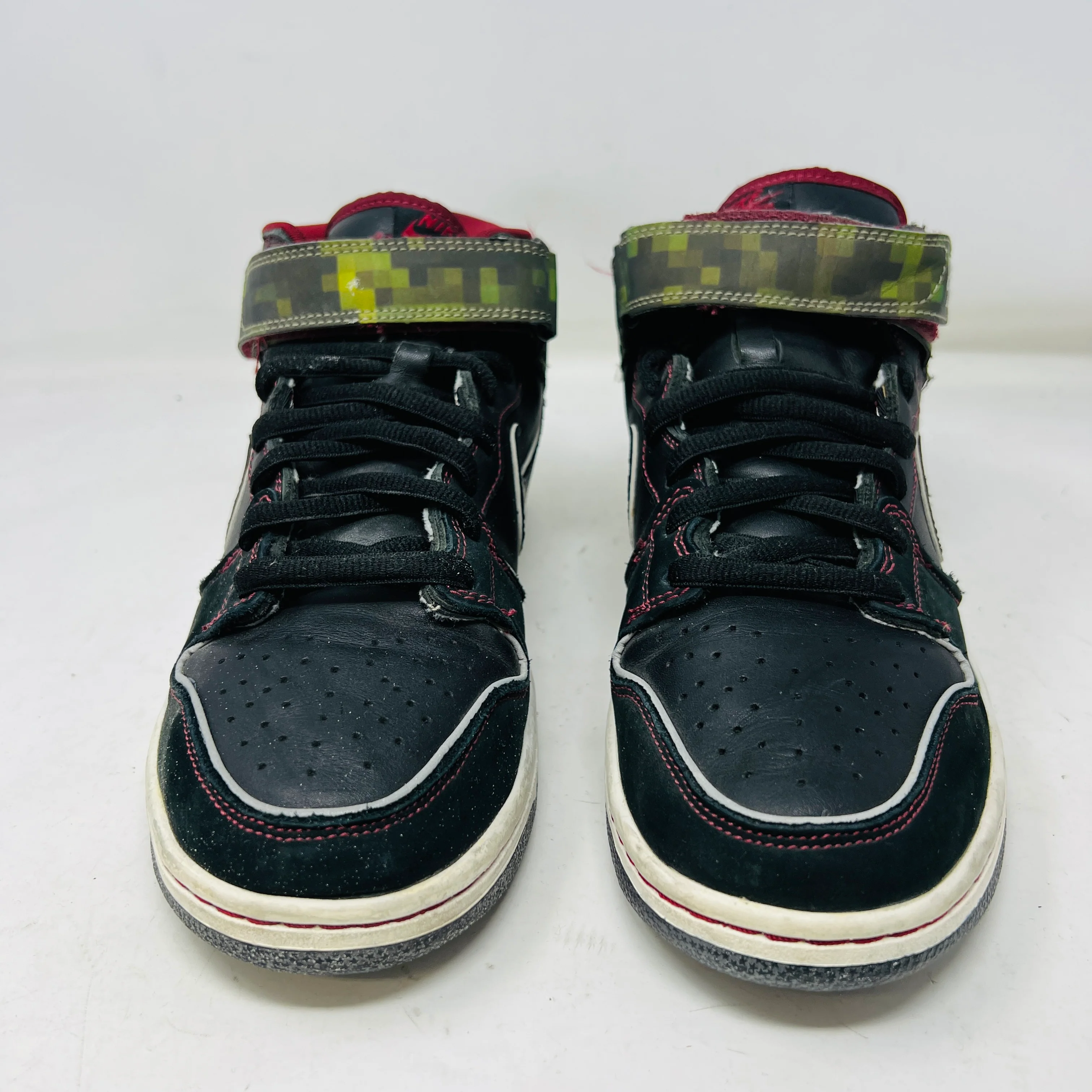 Nike SB Dunk Mid Nitraid - Image 2
