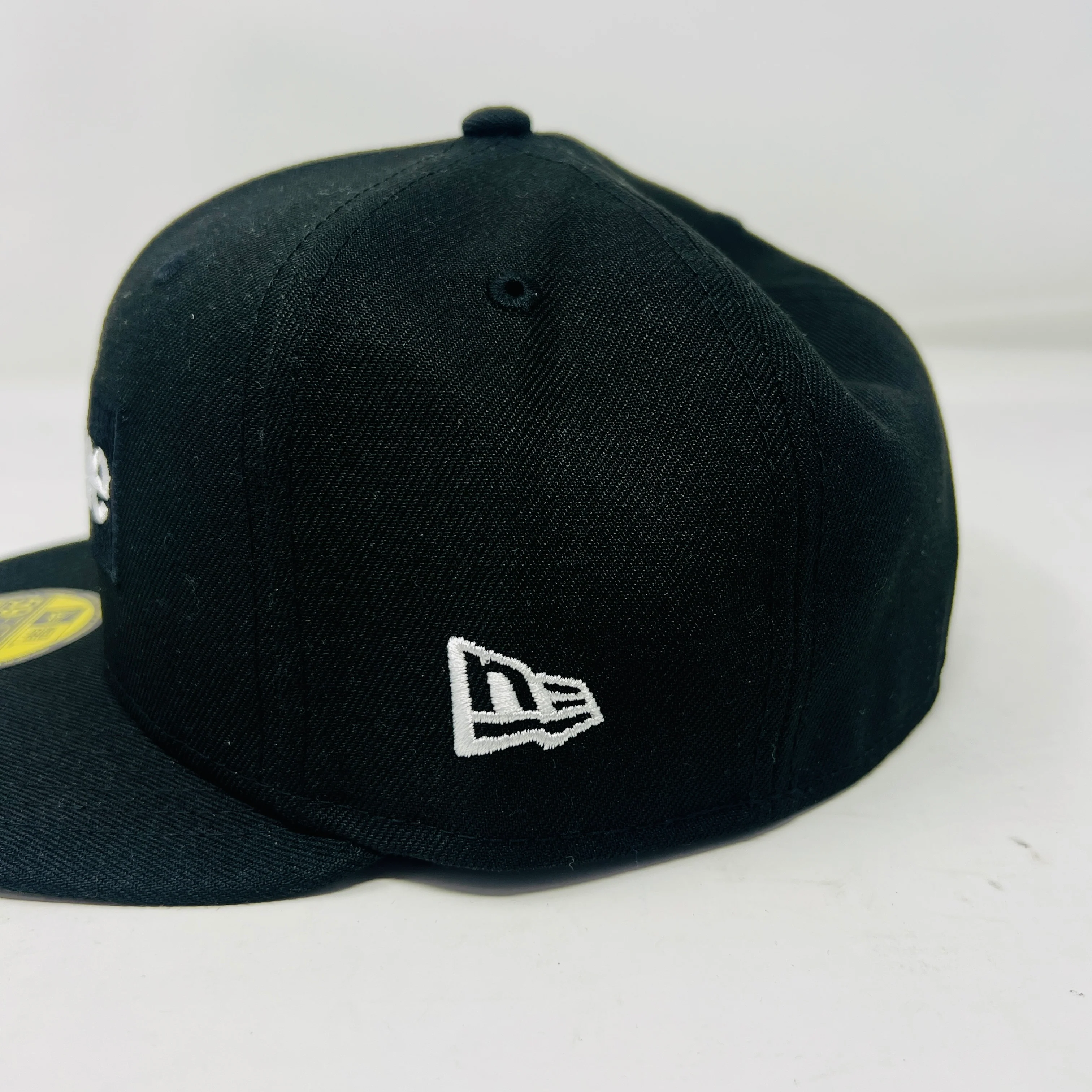 Supreme Grinch Box Logo New Era 59Fifty Fitted Cap Black - Image 4
