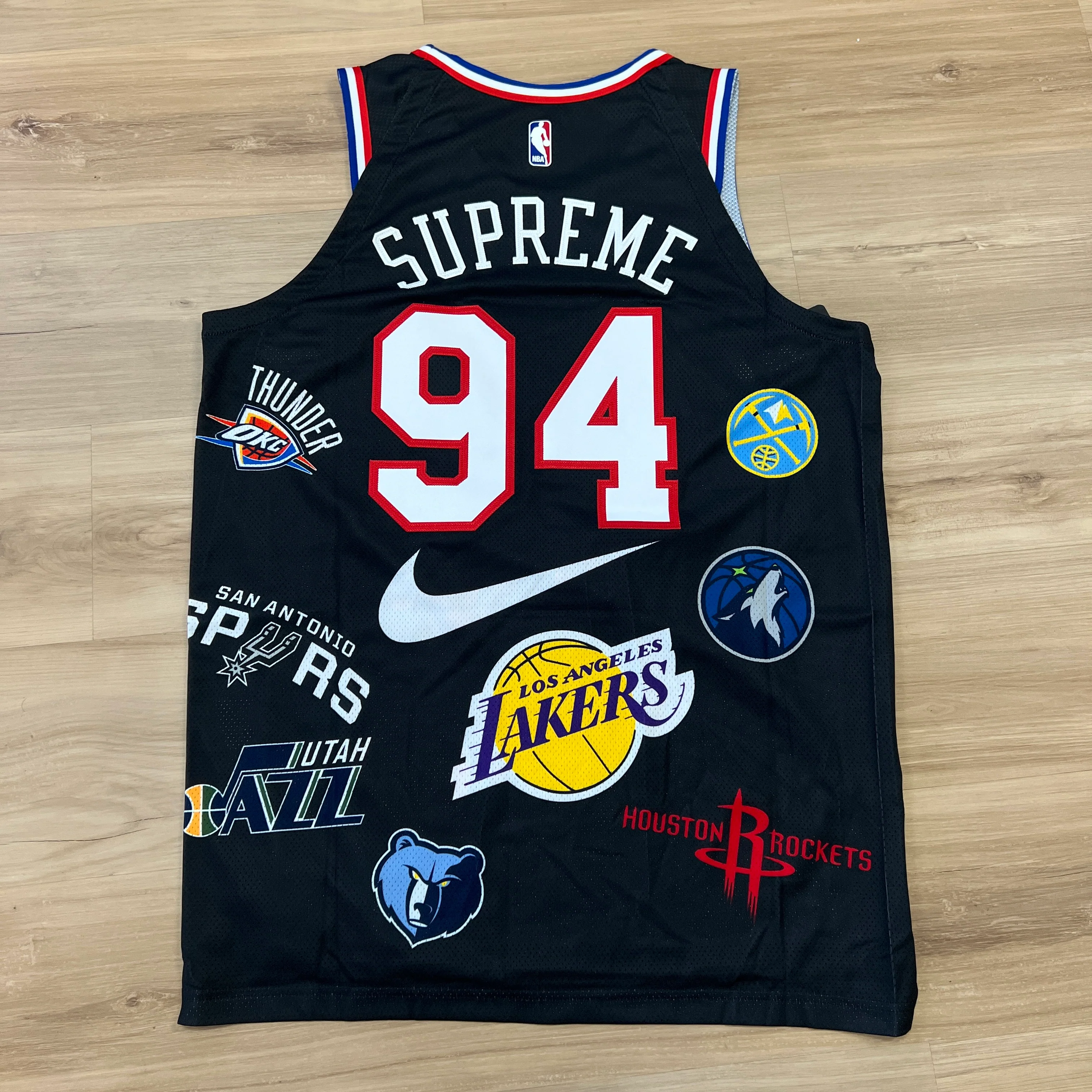 Supreme Nike/NBA Teams Authentic Jersey Black - Image 2